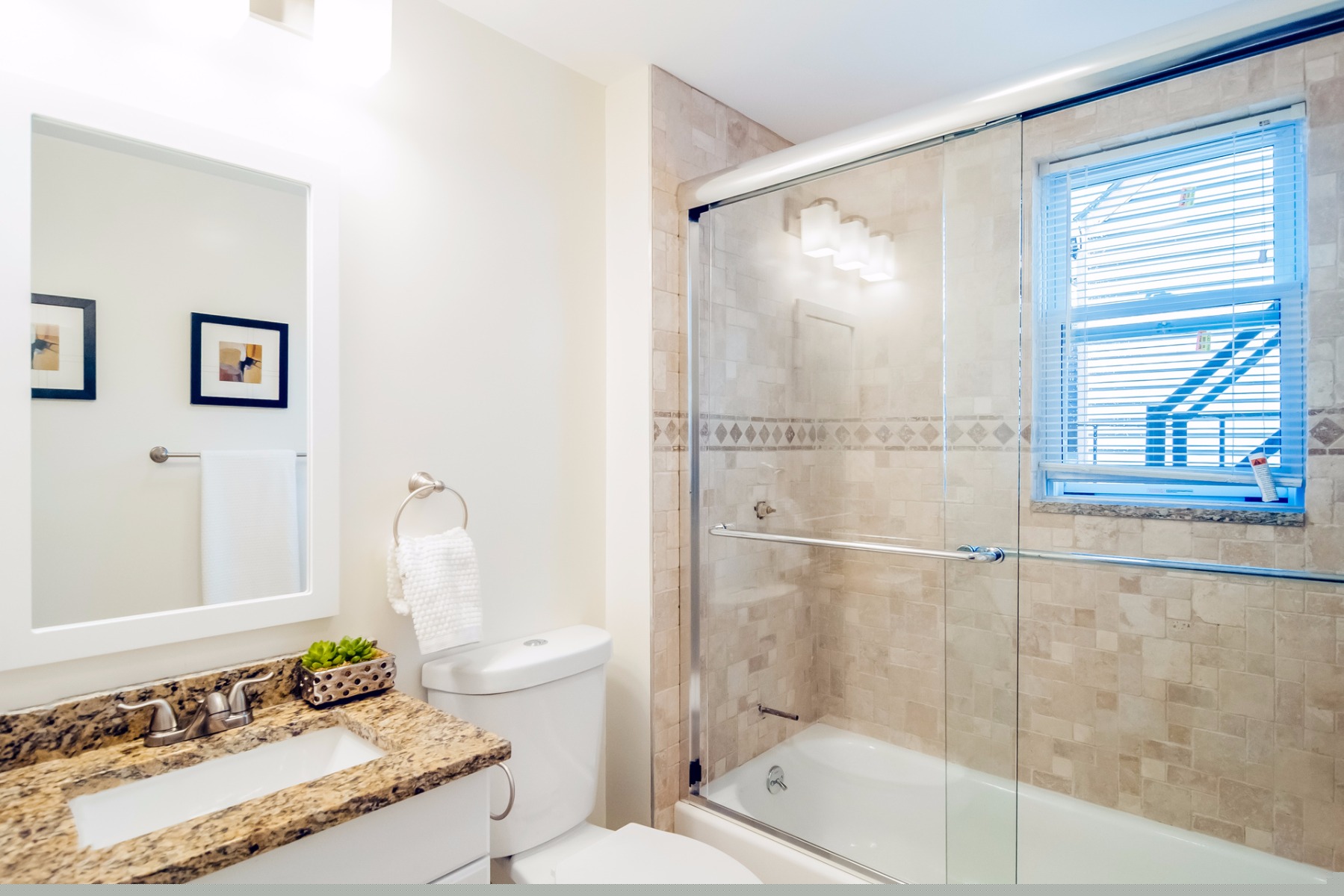 2 bed, 1 bath apartment for rent at 108 Maverick St Unit 1F, East Boston — photo 12 of 13