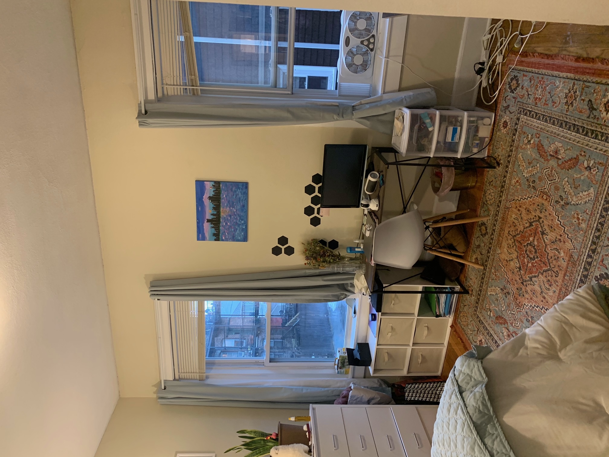 1 split bed, 1 bath apartment for rent at 1180 Commonwealth Ave Unit 5, Allston — photo 10 of 10