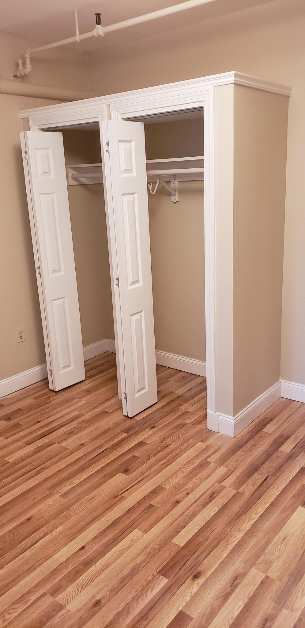 4 bed, 2 bath apartment for rent at 1187 Commonwealth Ave Unit 101, Allston — photo 7 of 13
