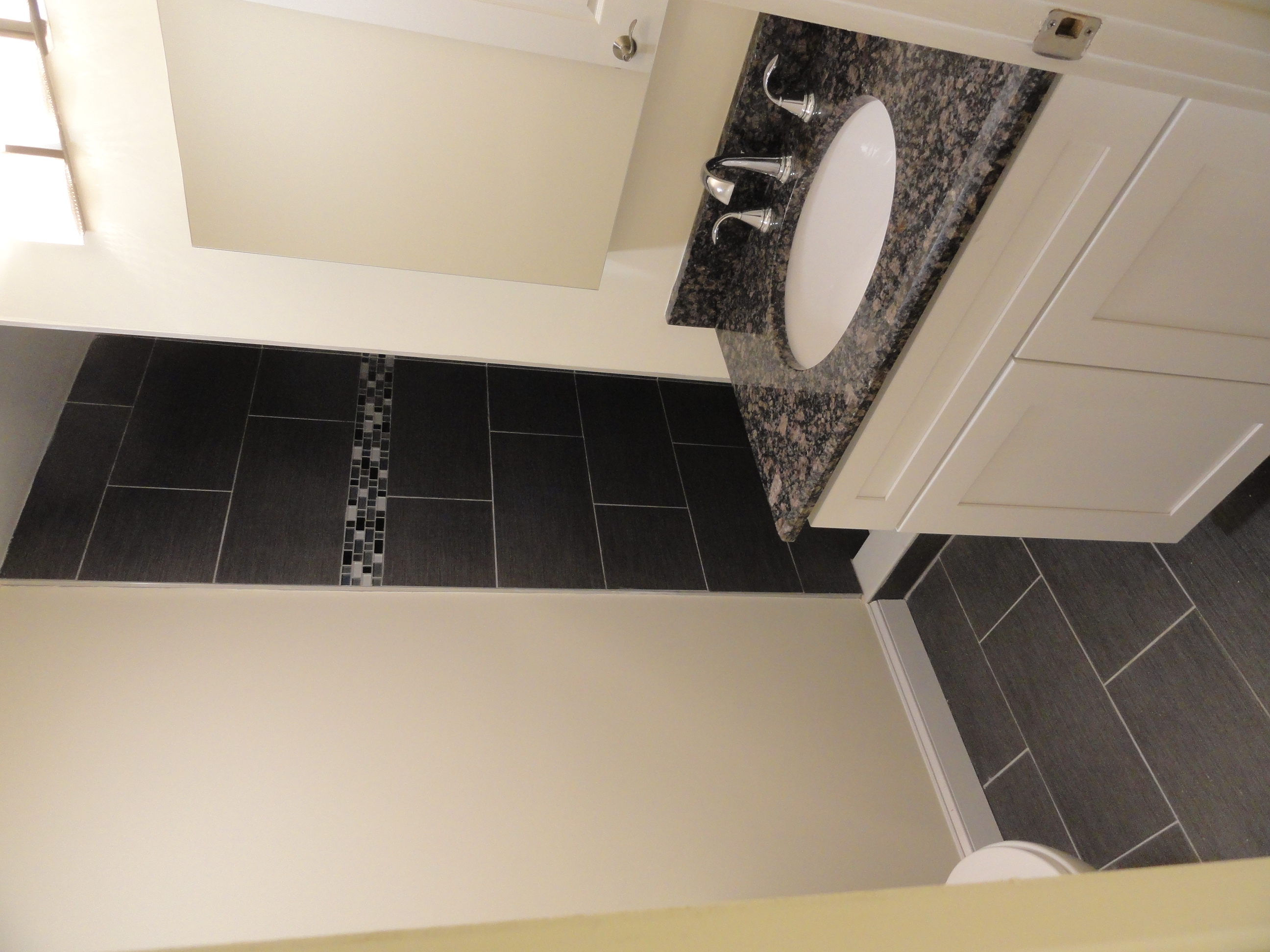5 bed, 2 bath apartment for rent at 232 Norfolk St Unit 6, Kendall Square — photo 3 of 5
