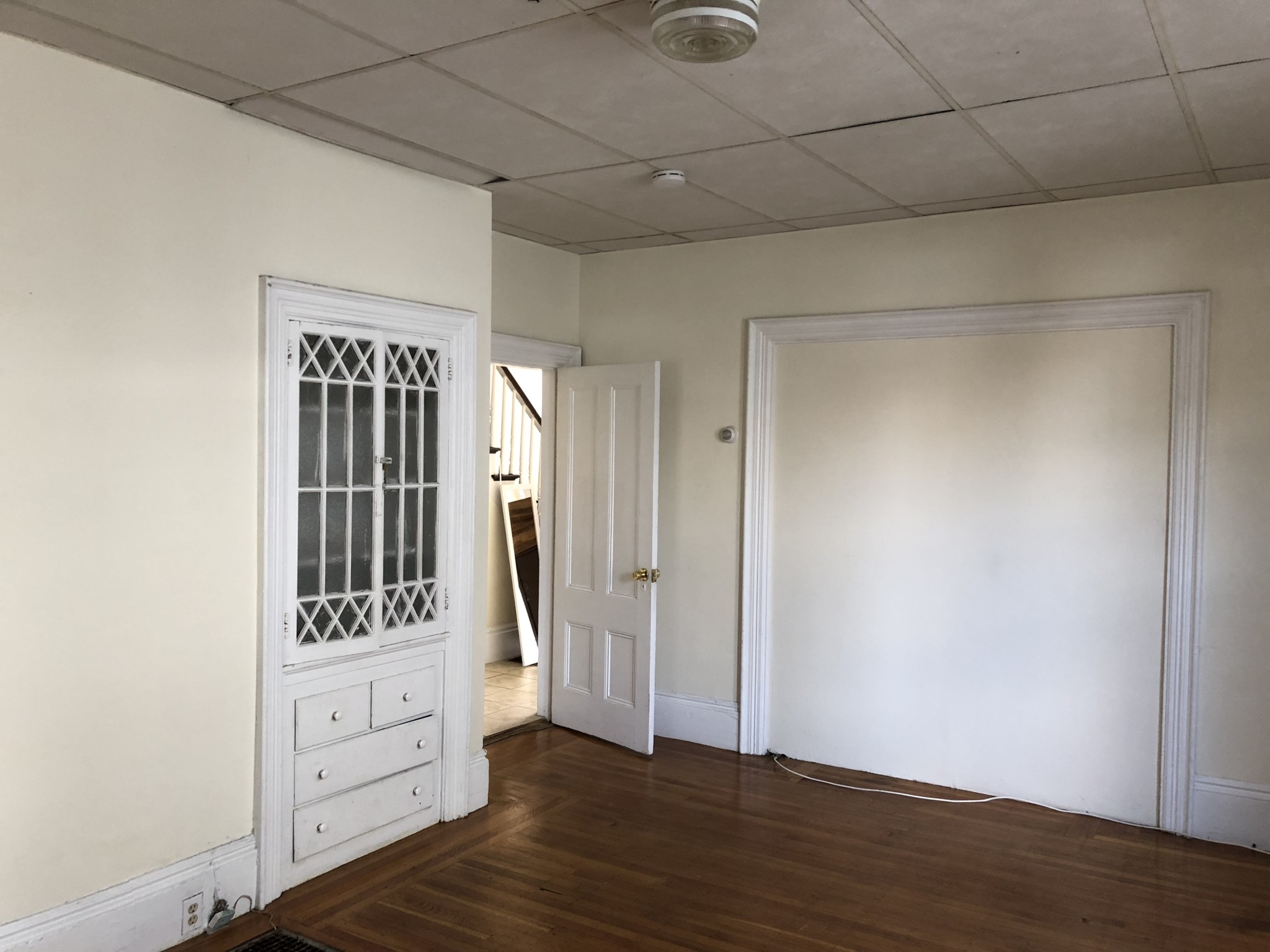 6 bed, 2 bath apartment for rent at 9 Pratt St Unit 0, Allston — photo 2 of 11