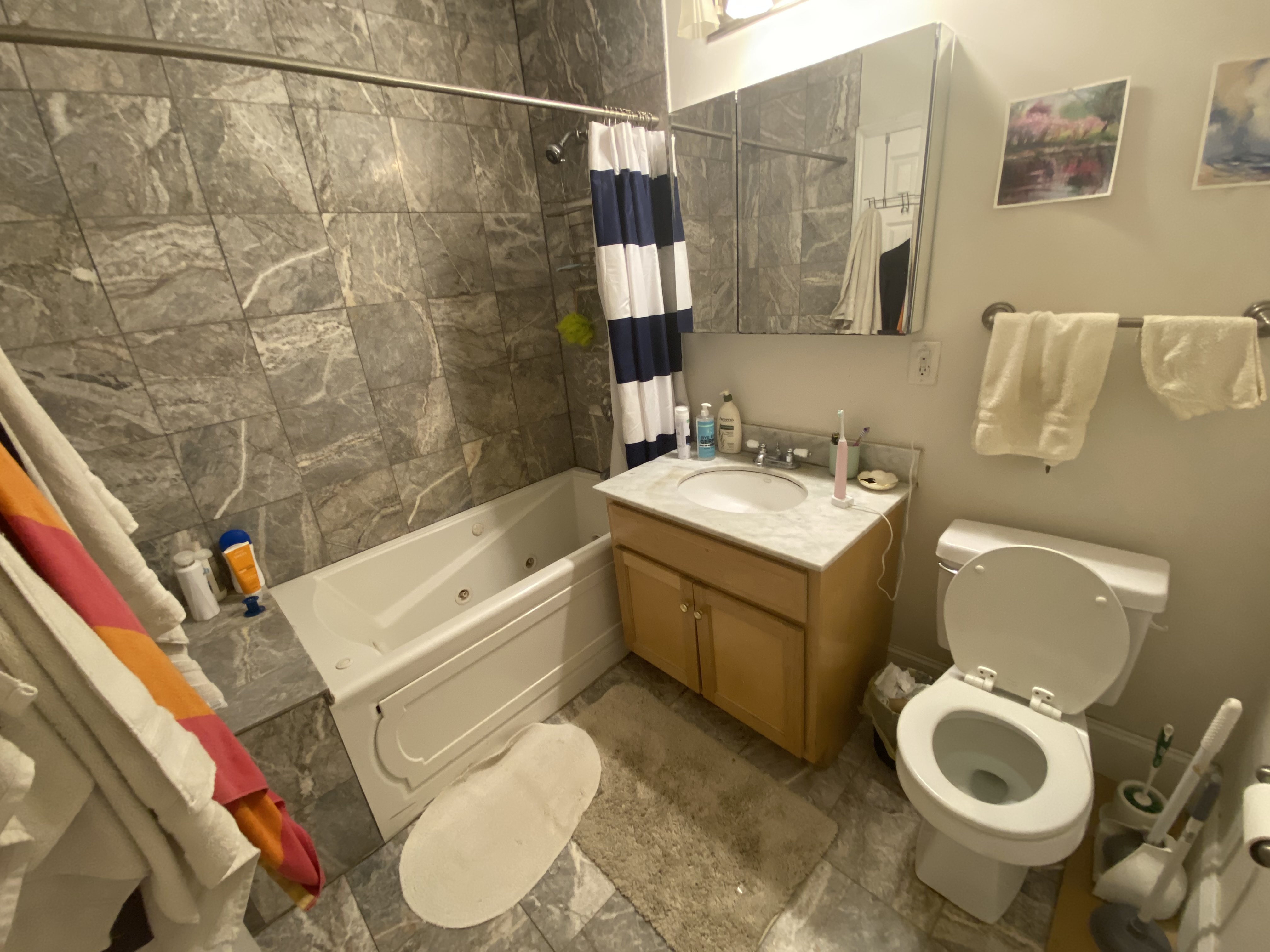 3 bed, 2 bath apartment for rent at 23 Aspinwall Ave Unit 2, Coolidge Corner — photo 8 of 12