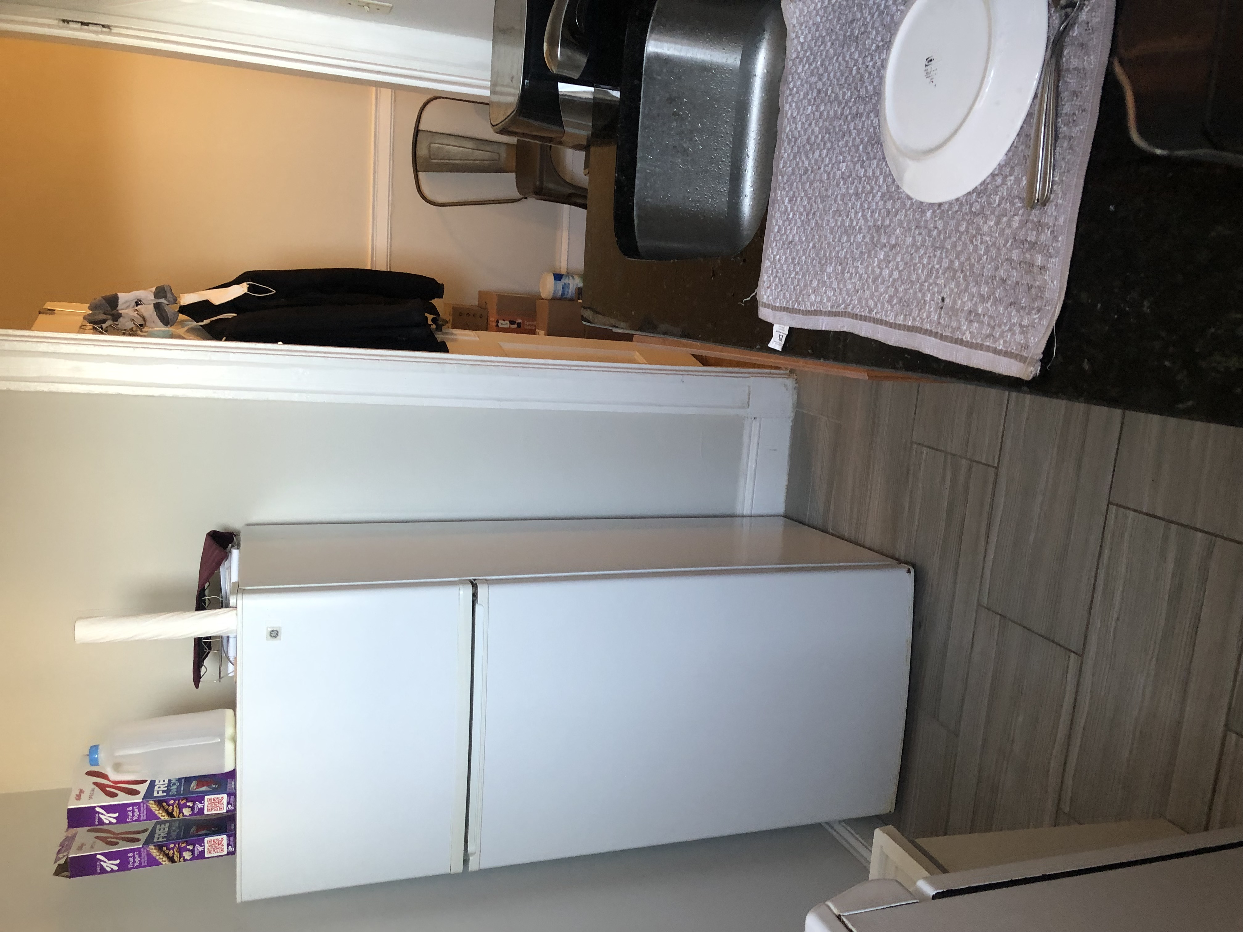 Studio bed, 1 bath apartment for rent at 1188 Commonwealth Ave Unit 22, Allston — photo 2 of 11