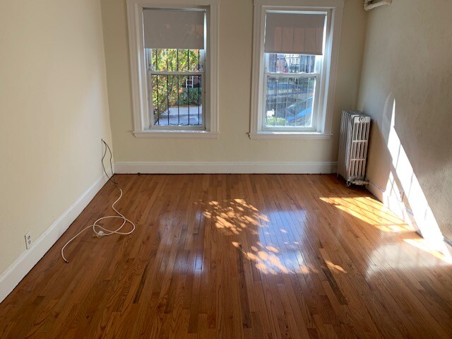 2 bed, 1 bath apartment for rent at 7 Vinal St Unit 2, Brighton — photo 3 of 10