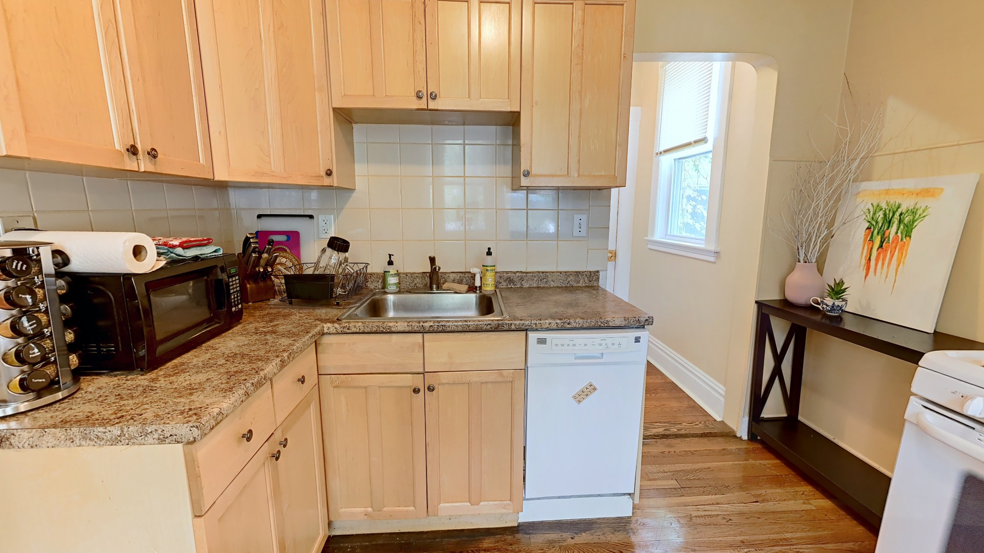 3 bed, 1 bath apartment for rent at 53 Strathmore Unit 3, Brighton — photo 23 of 23