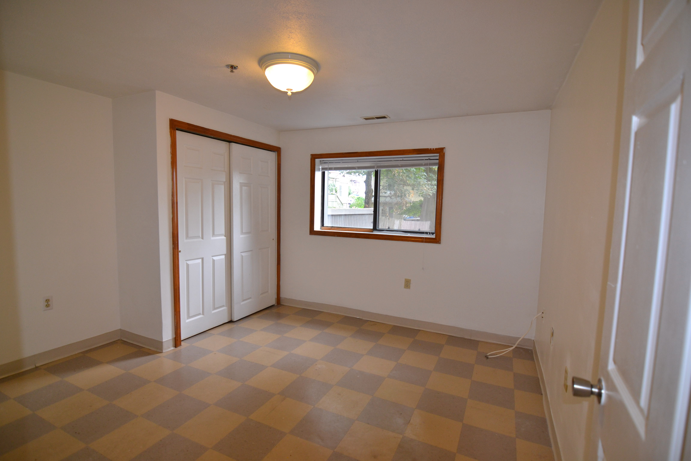 3 bed, 1 bath apartment for rent at 3 Darling St Unit 2, Mission Hill — photo 6 of 7