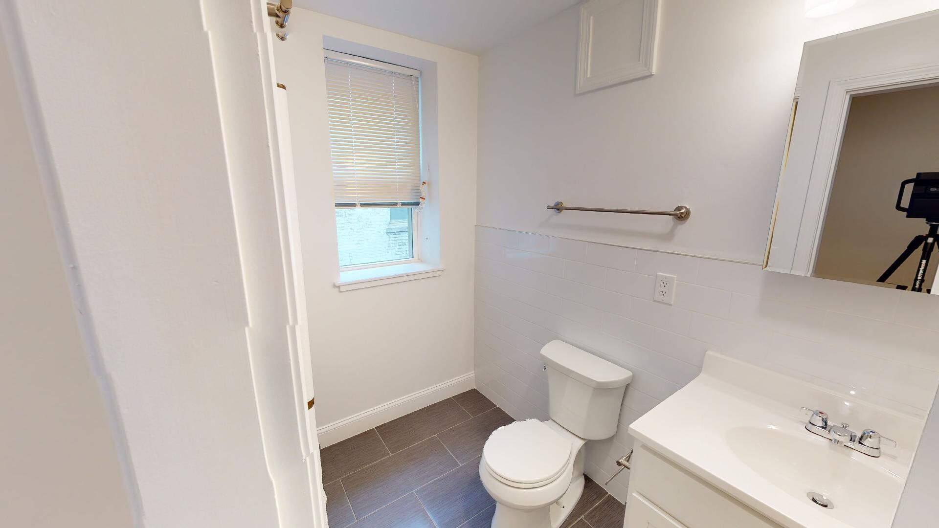 1 bed, 1 bath apartment for rent at 110 Sutherland Rd Unit C, Brighton — photo 10 of 15