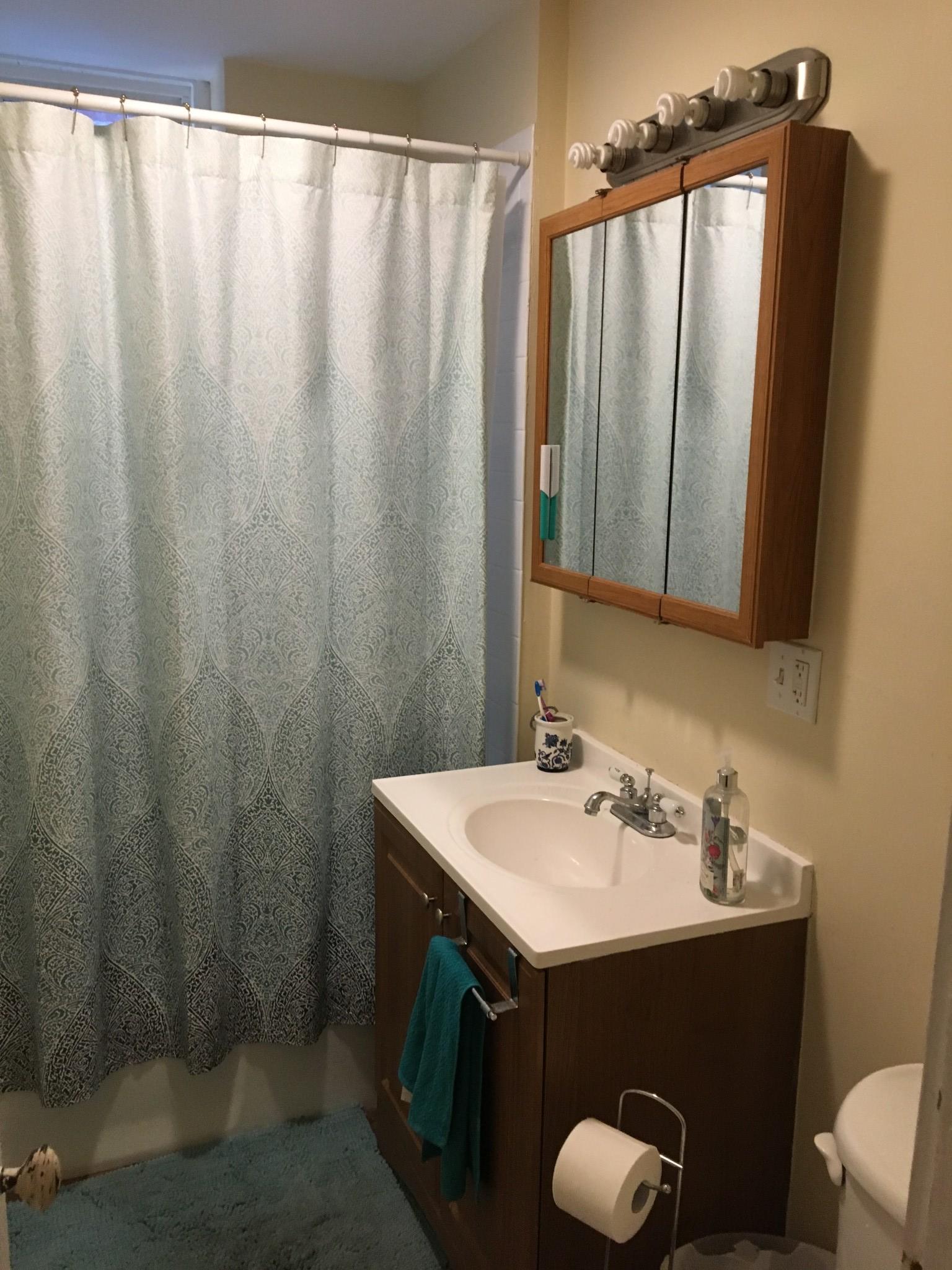 3 bed, 1.5 bath apartment for rent at 69 South Huntington Ave Unit 3, Mission Hill — photo 7 of 9