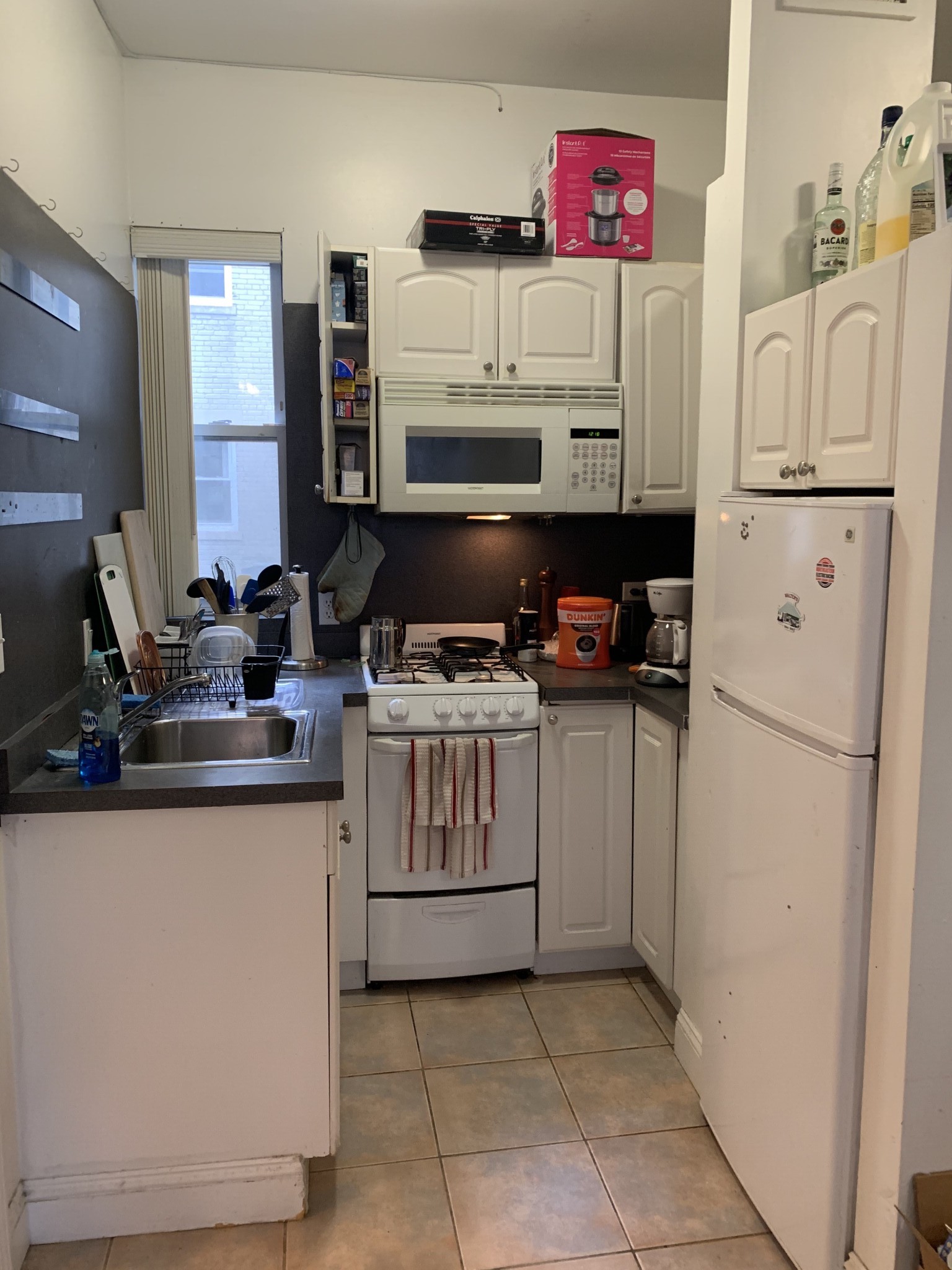 2 bed, 1 bath apartment for rent at 149 Park Dr Unit 1, Fenway — photo 3 of 5