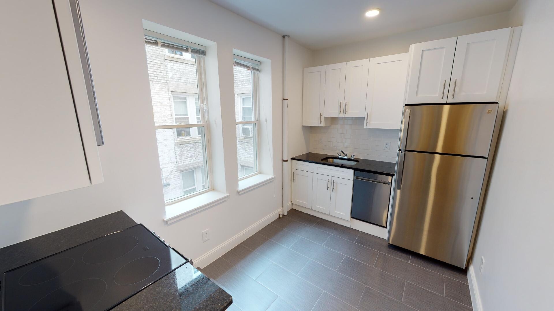 1 bed, 1 bath apartment for rent at 124 Sutherland Rd Unit E, Brighton — photo 13 of 16
