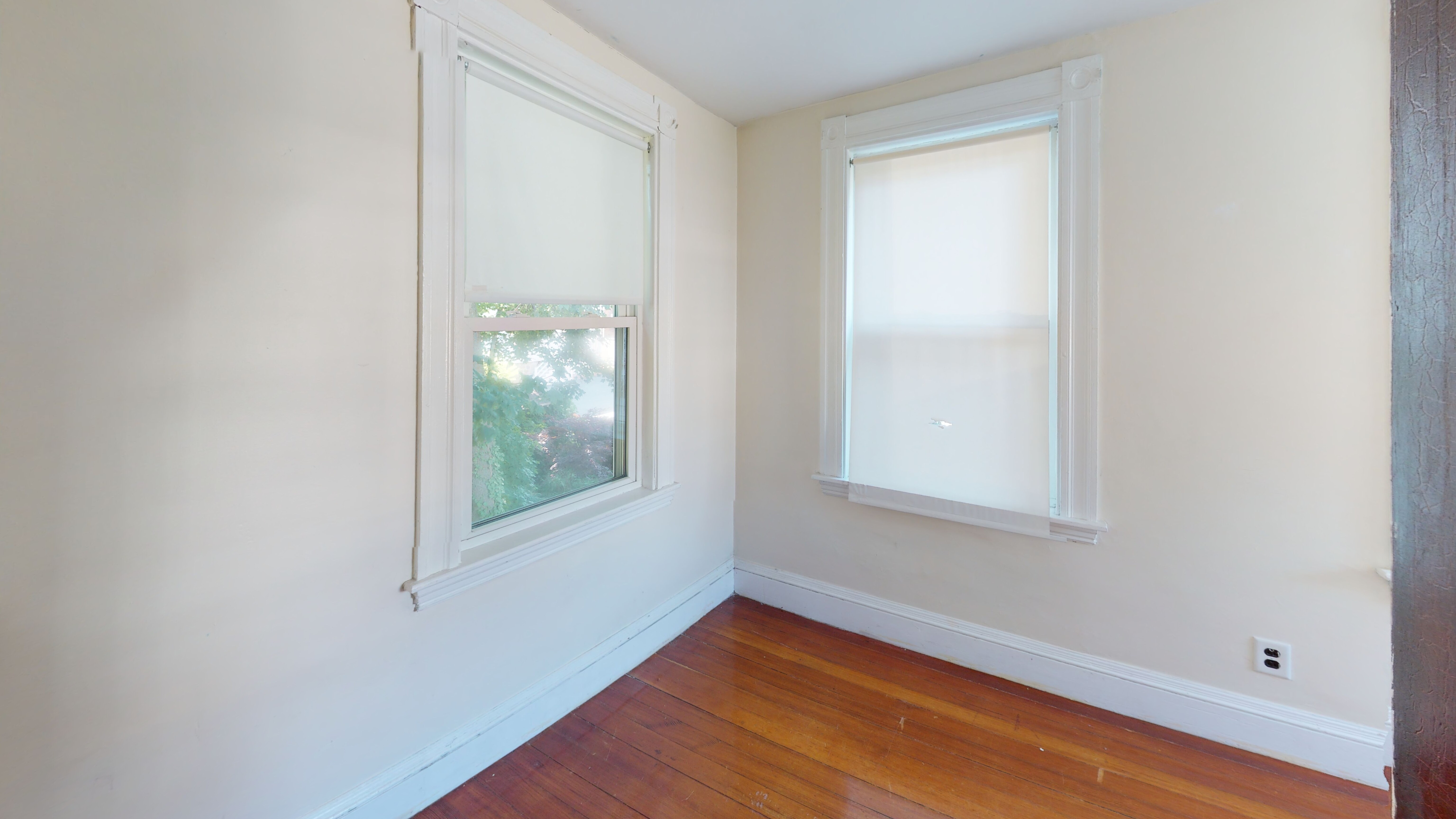 4 bed, 1.5 bath apartment for rent at 48 Fairbanks St Unit 2, Brighton — photo 5 of 11