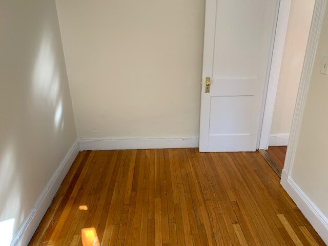 2 bed, 1 bath apartment for rent at 7 Vinal St Unit 2, Brighton — photo 5 of 10
