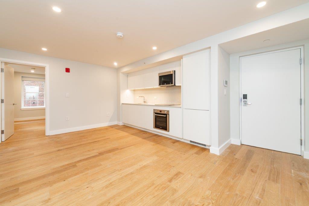 1 bed, 1 bath apartment for rent at 24 Fleet St Unit 5, North End — photo 5 of 7