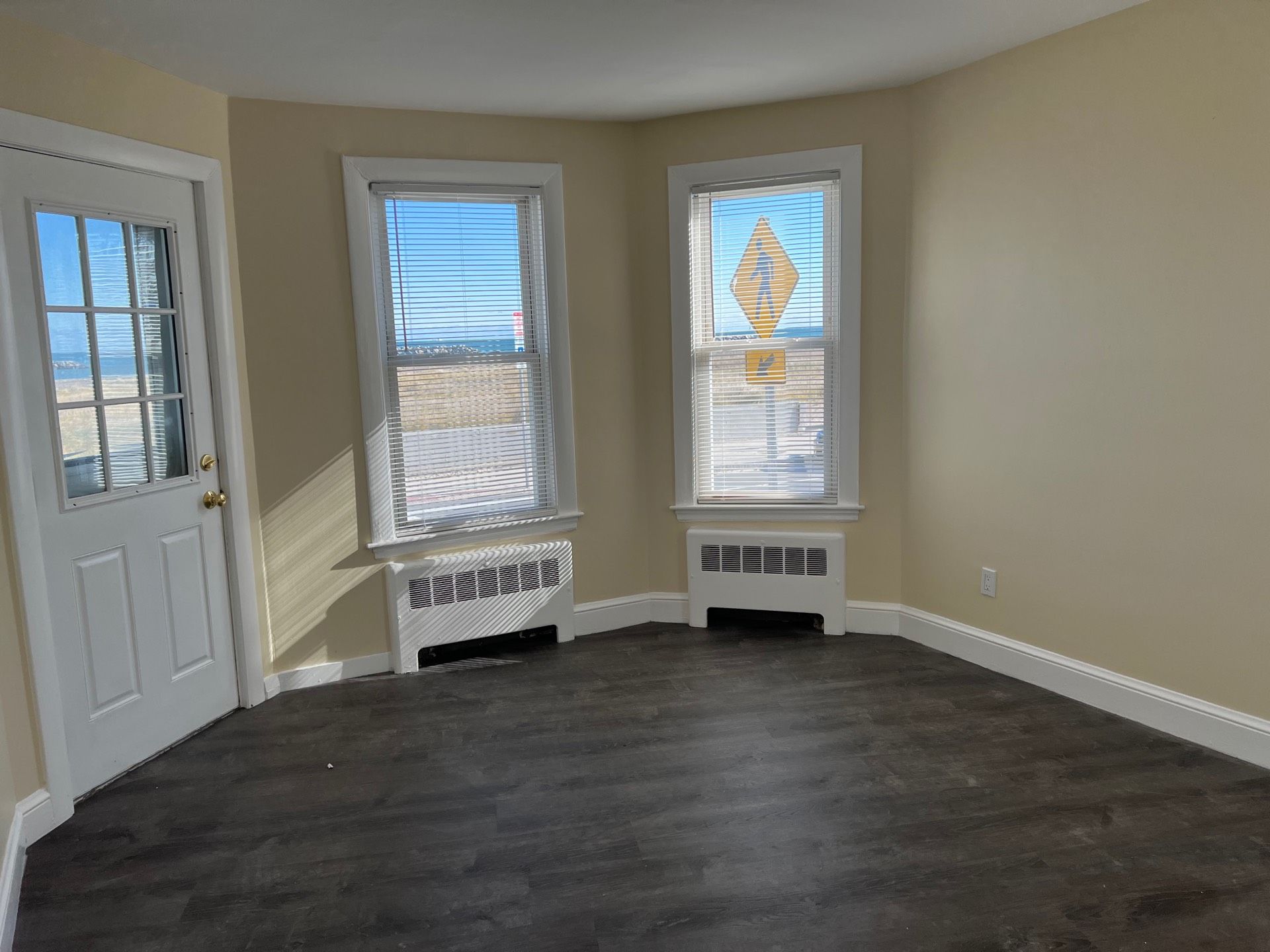 2 bed, 1 bath apartment for rent at 87 Winthrop Shore Dr Unit 2F, Winthrop — photo 9 of 21