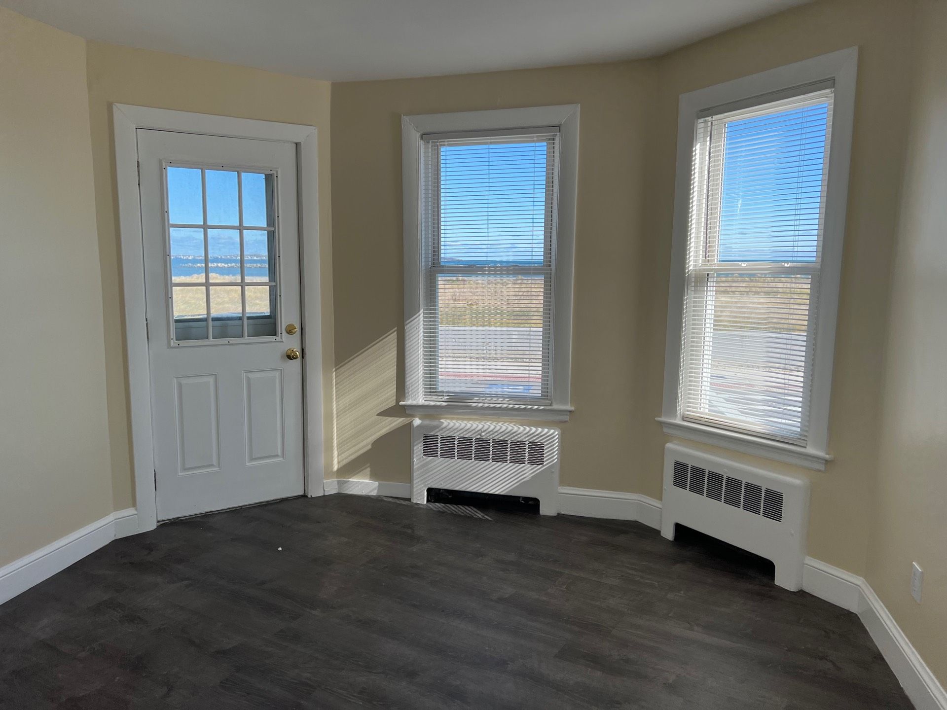 2 bed, 1 bath apartment for rent at 87 Winthrop Shore Dr Unit 2F, Winthrop — photo 11 of 21