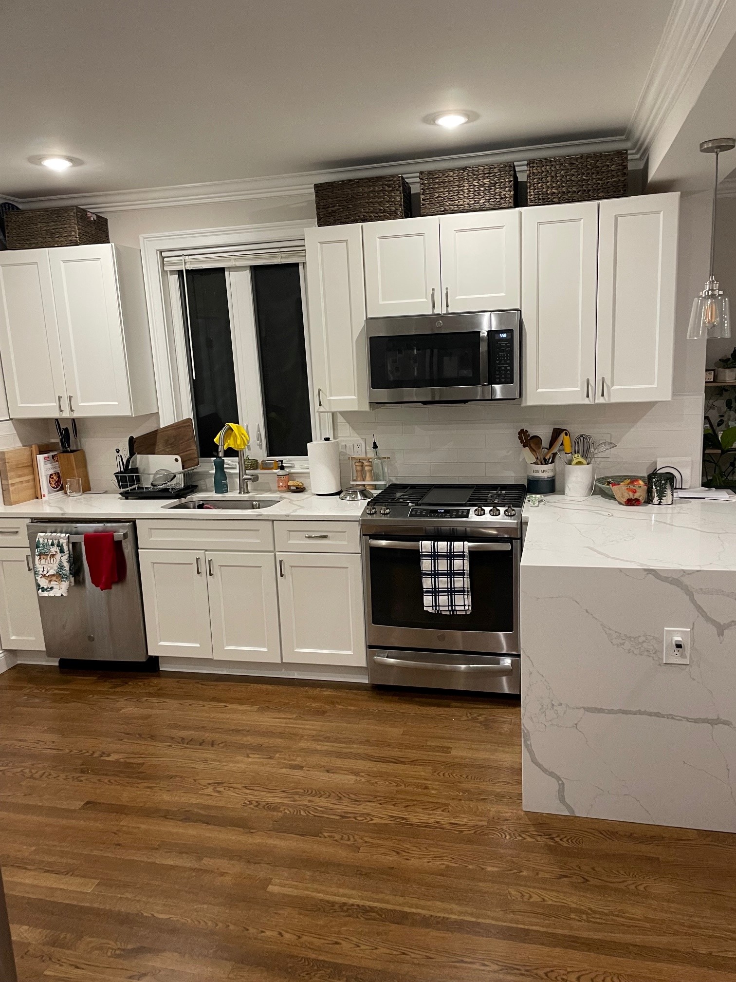 2 bed, 1 bath apartment for rent at 38 Dustin St Unit 1, Brighton — photo 1 of 12