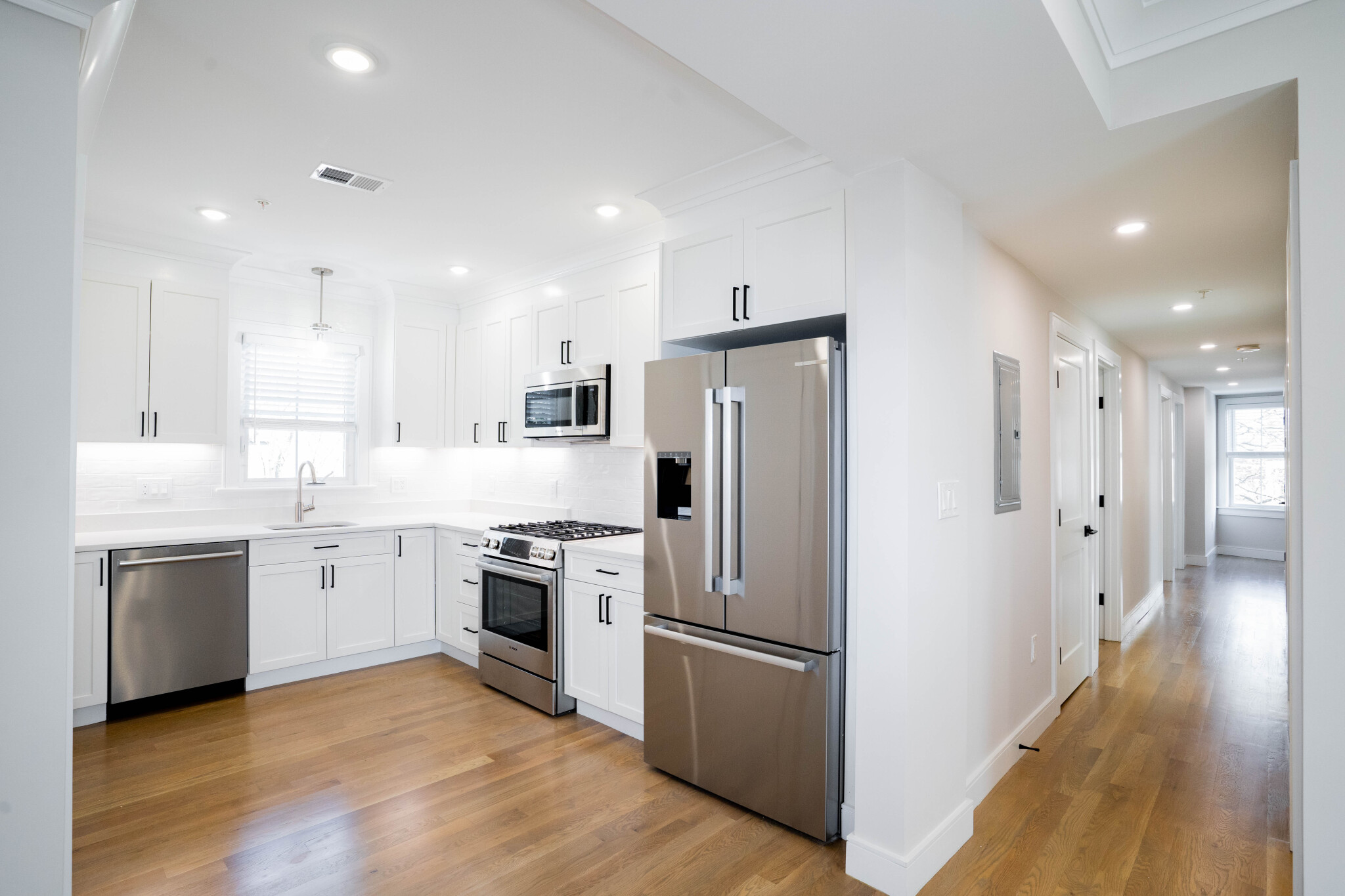 4 bed, 2 bath apartment for rent at 16 Atkins St Unit 1, Brighton — photo 11 of 11