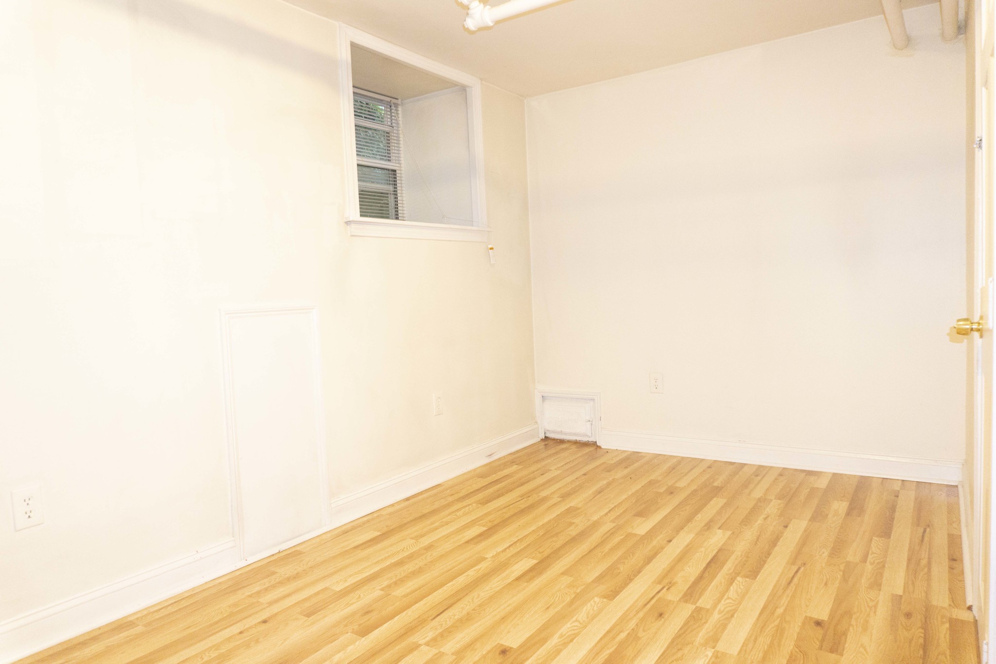 5 bed, 2 bath apartment for rent at 1781 Commonwealth Ave Unit 1, Brighton — photo 6 of 11