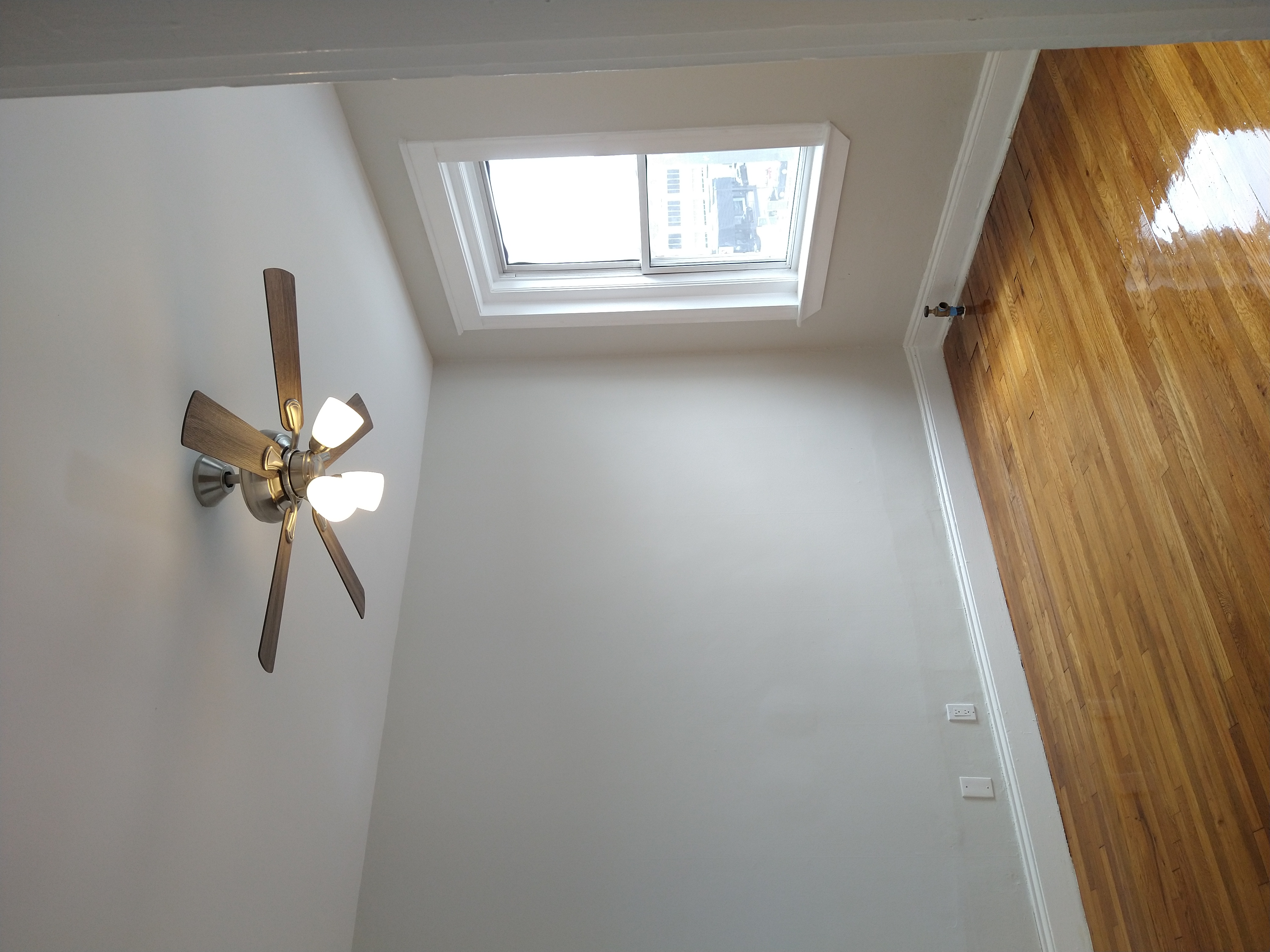 Studio bed, 1 bath apartment for rent at 1190 Commonwealth Ave Unit 19, Allston — photo 2 of 9