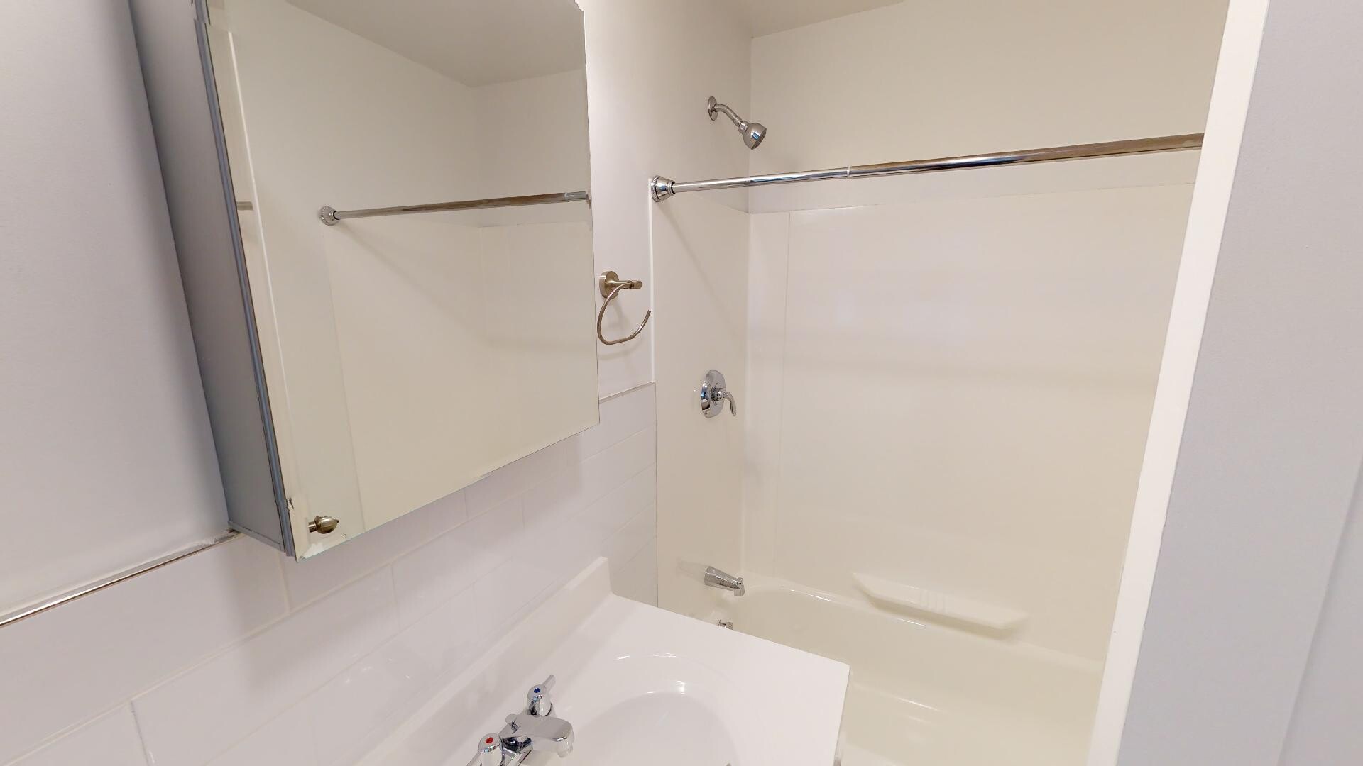 1 bed, 1 bath apartment for rent at 110 Sutherland Rd Unit C, Brighton — photo 12 of 15