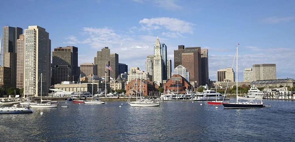 4 bed, 3.5 bath apartment for rent at 85 East India Row Unit 37, Boston Downtown — photo 50 of 50