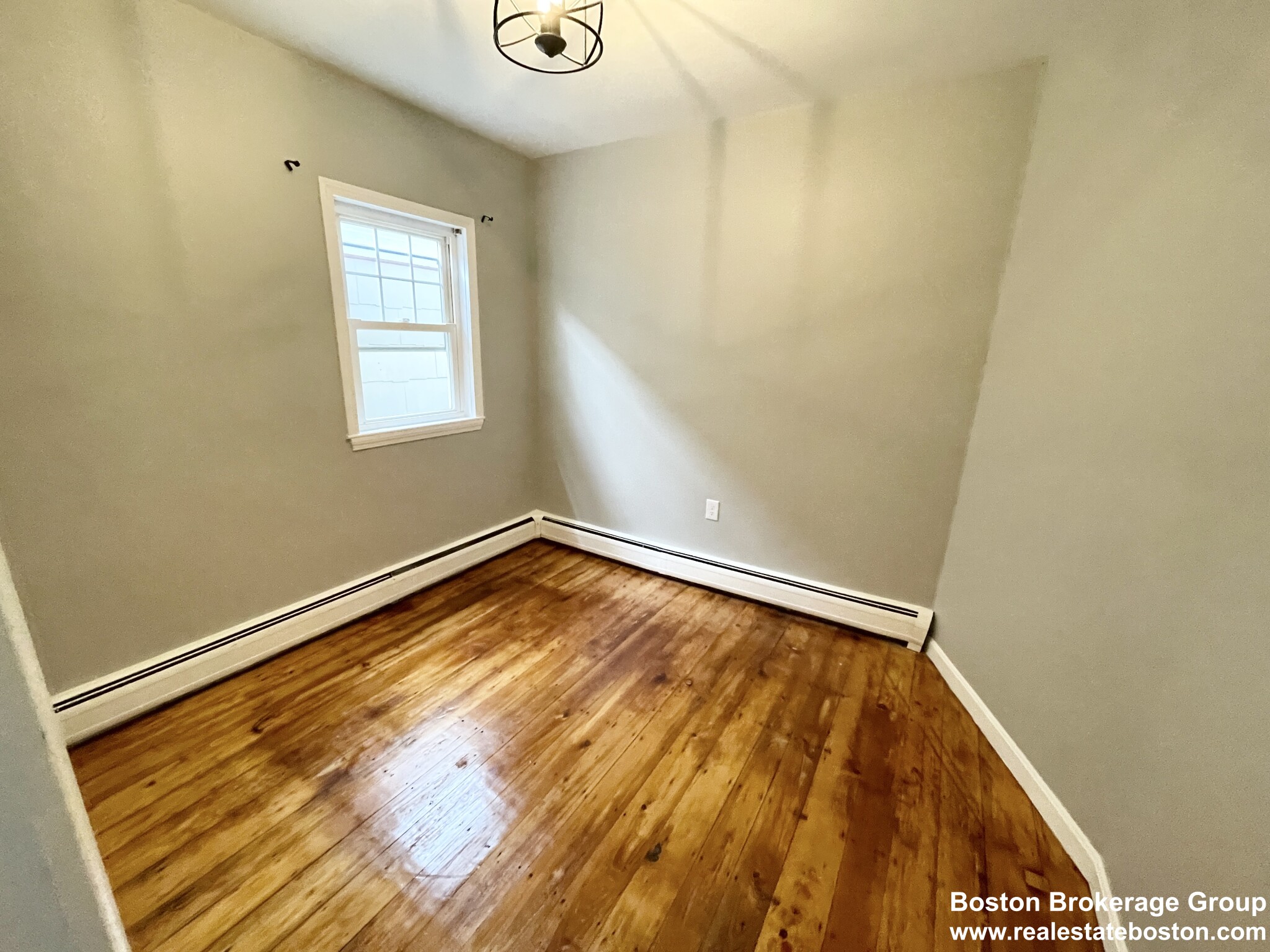 6 bed, 2 bath apartment for rent at 30 Falcon St Unit 2, East Boston — photo 2 of 14