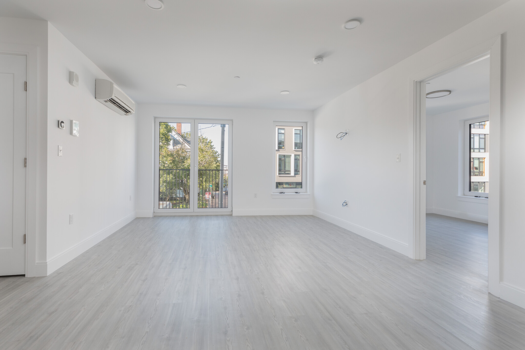 42 North Beacon St, Allston