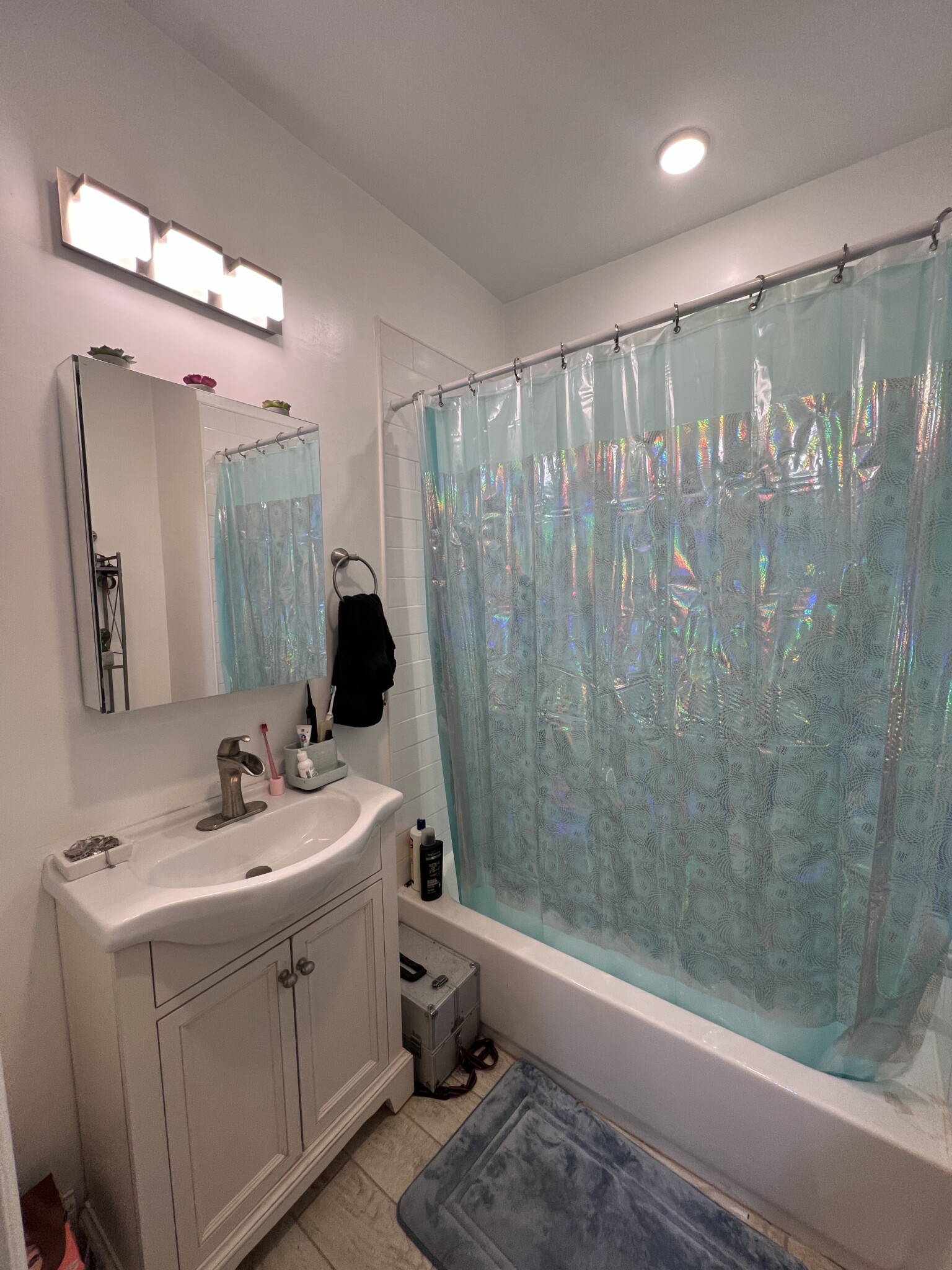 Studio bed, 1 bath apartment for rent at 2 Otis St Unit 1F, East Somerville — photo 20 of 20