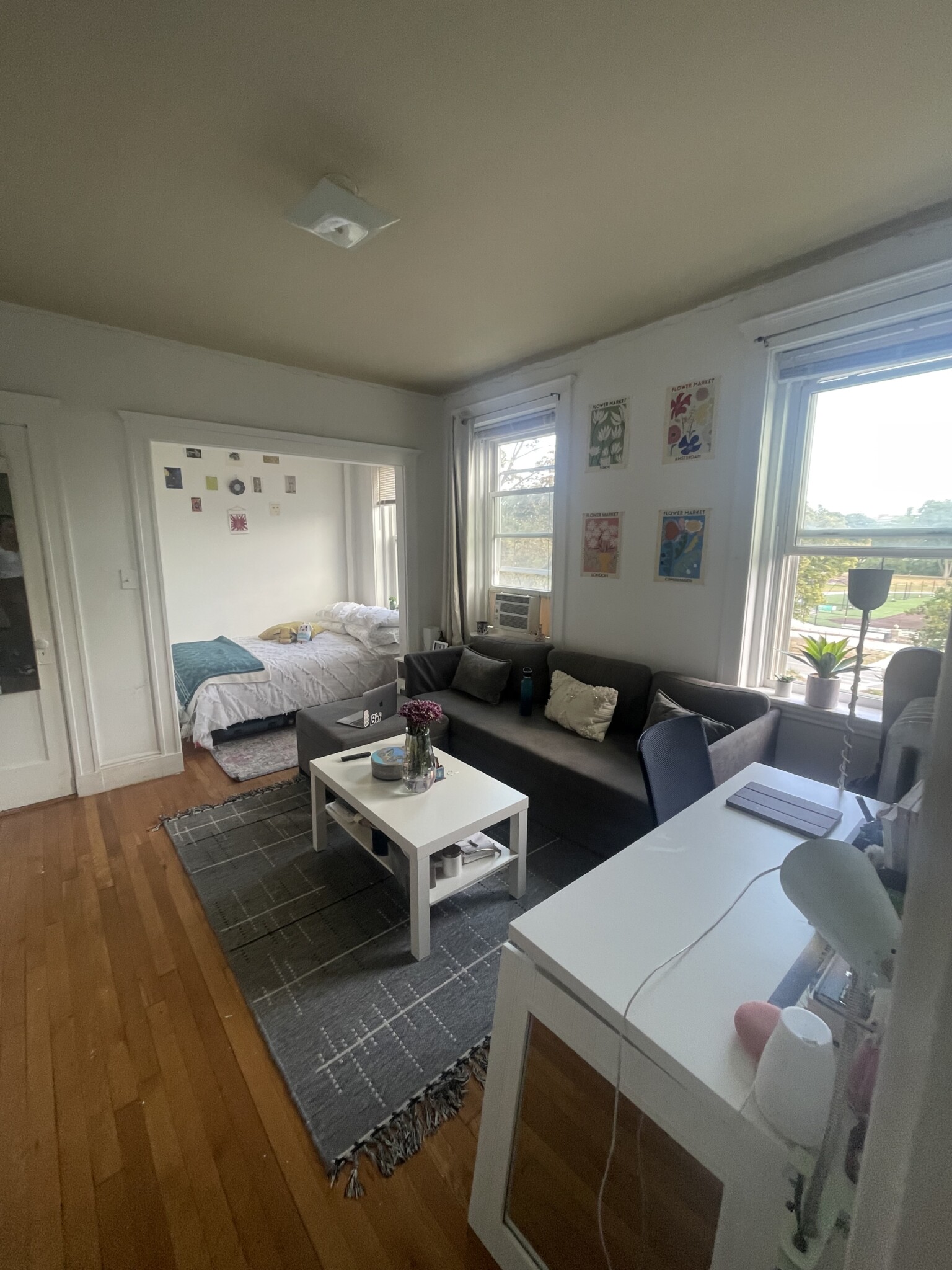 Studio bed, 1 bath apartment for rent at 28 Westland Ave Unit 17, Fenway