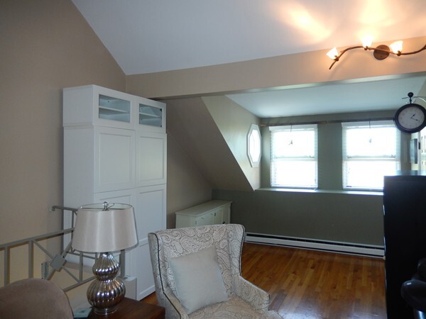 2 bed, 2 bath apartment for rent at 227 West 3rd St Unit 3, South Boston — photo 11 of 16