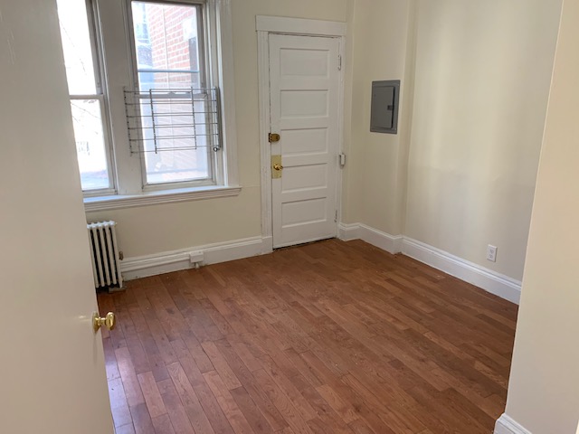 1 bed, 1 bath apartment for rent at 128 Allston St Unit 1SIDE, Allston — photo 9 of 10