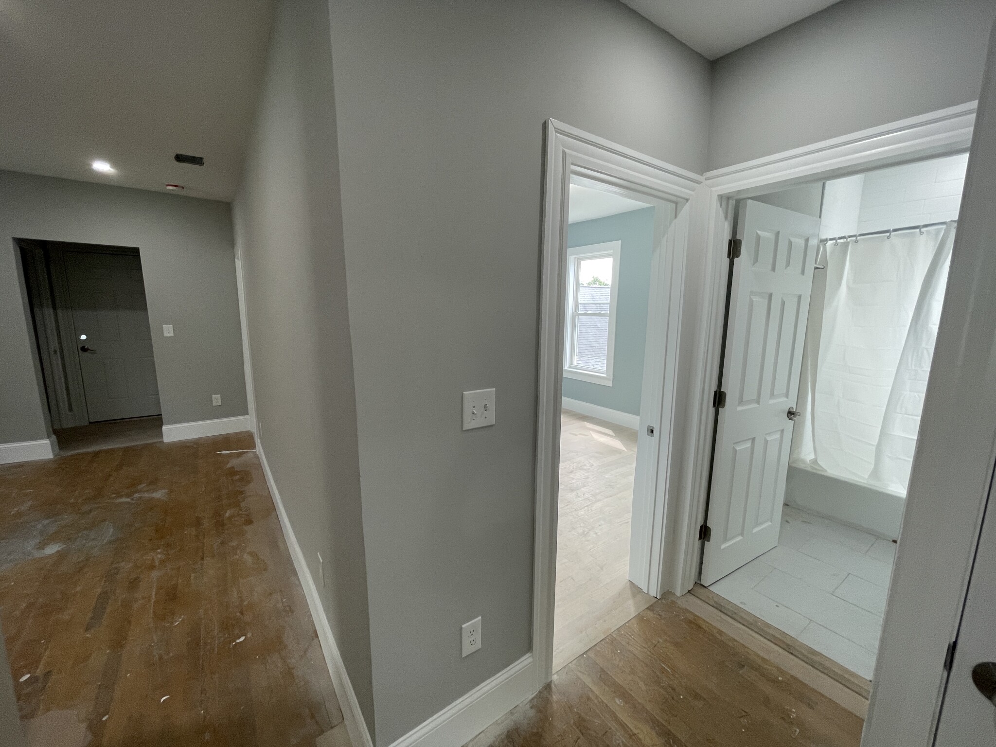 4 bed, 2 bath apartment for rent at 366 Highland Ave Unit 7, Davis Square — photo 22 of 33