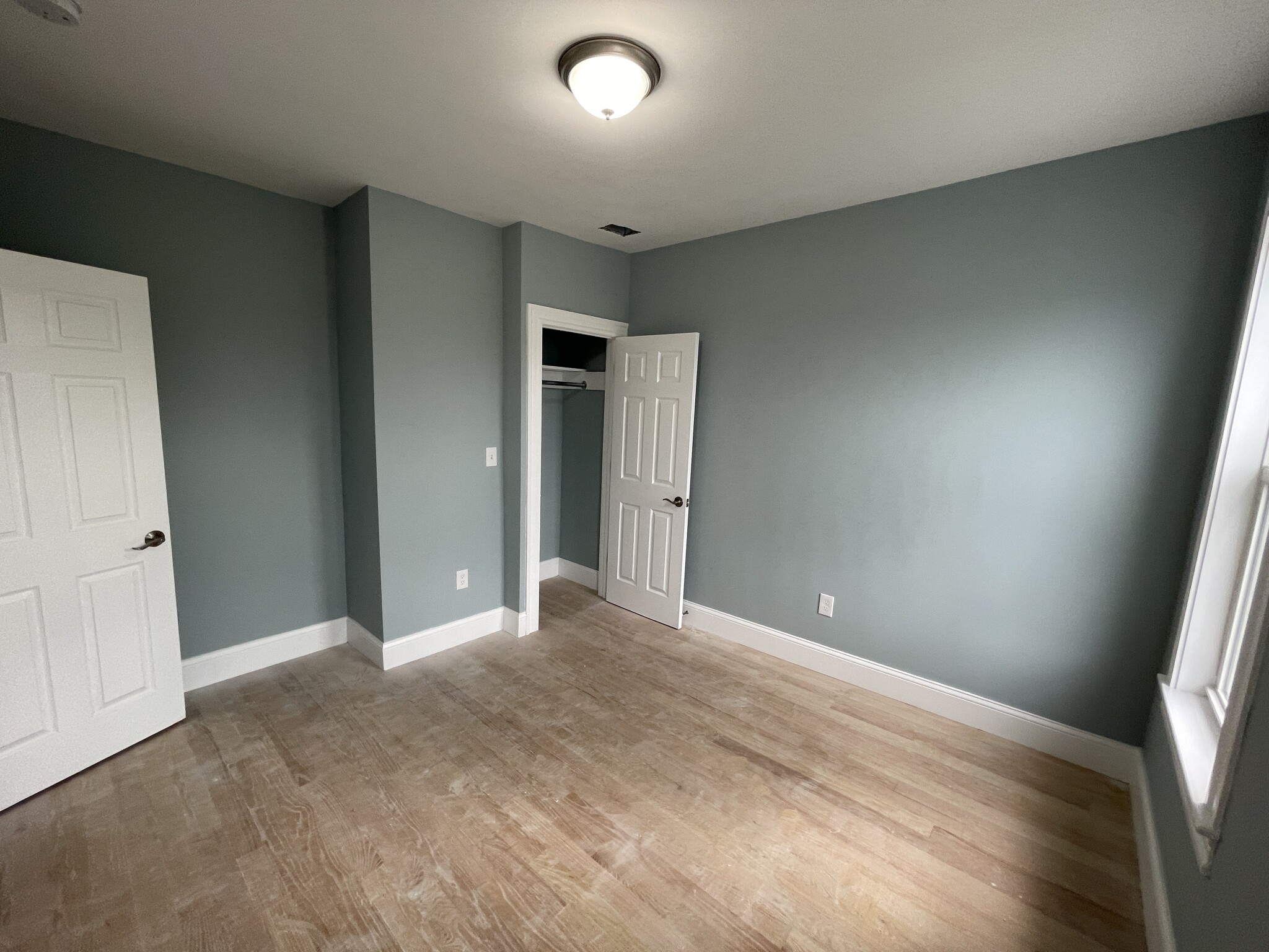 4 bed, 2 bath apartment for rent at 366 Highland Ave Unit 7, Davis Square — photo 19 of 33