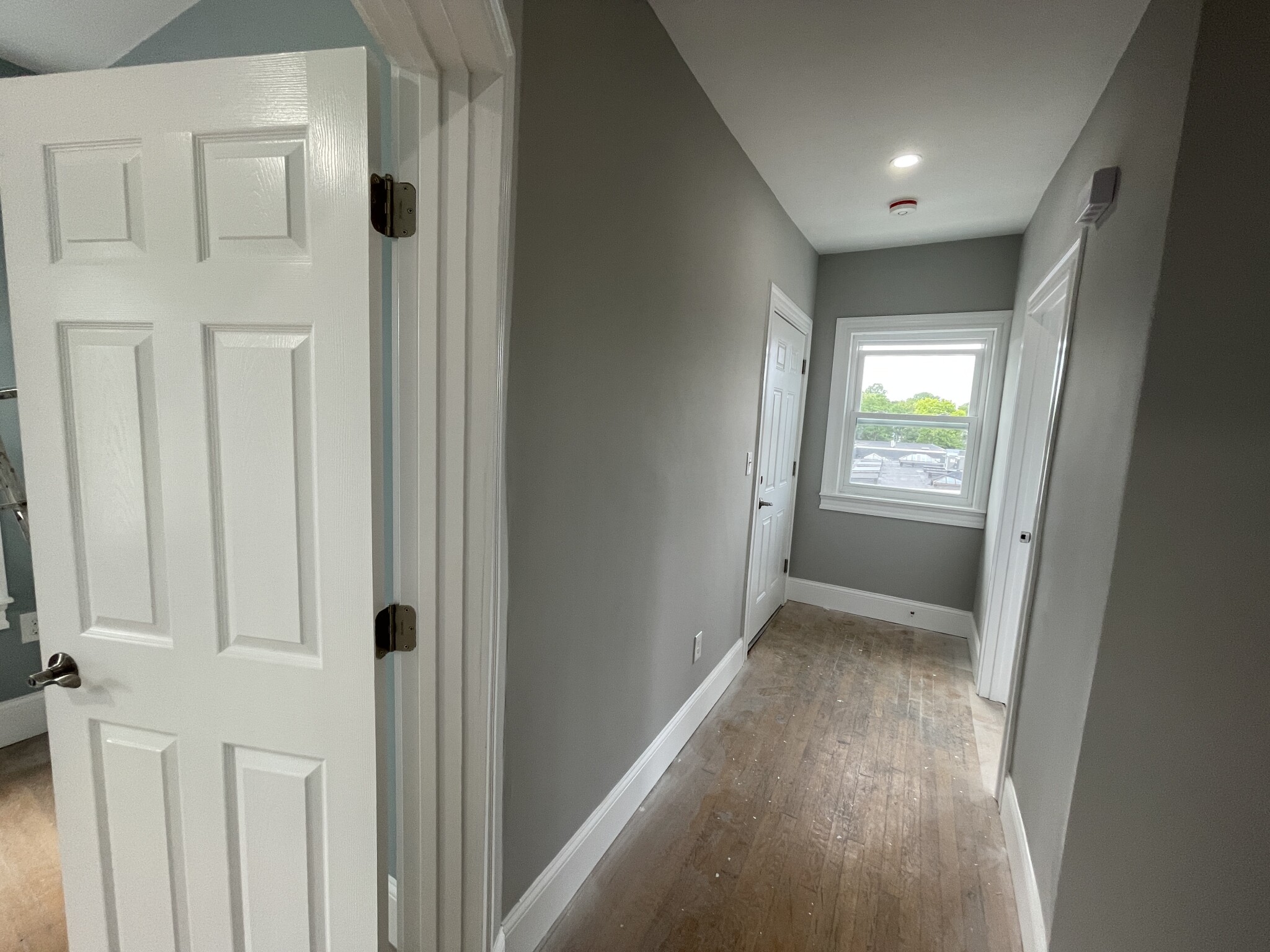 4 bed, 2 bath apartment for rent at 366 Highland Ave Unit 7, Davis Square — photo 11 of 33