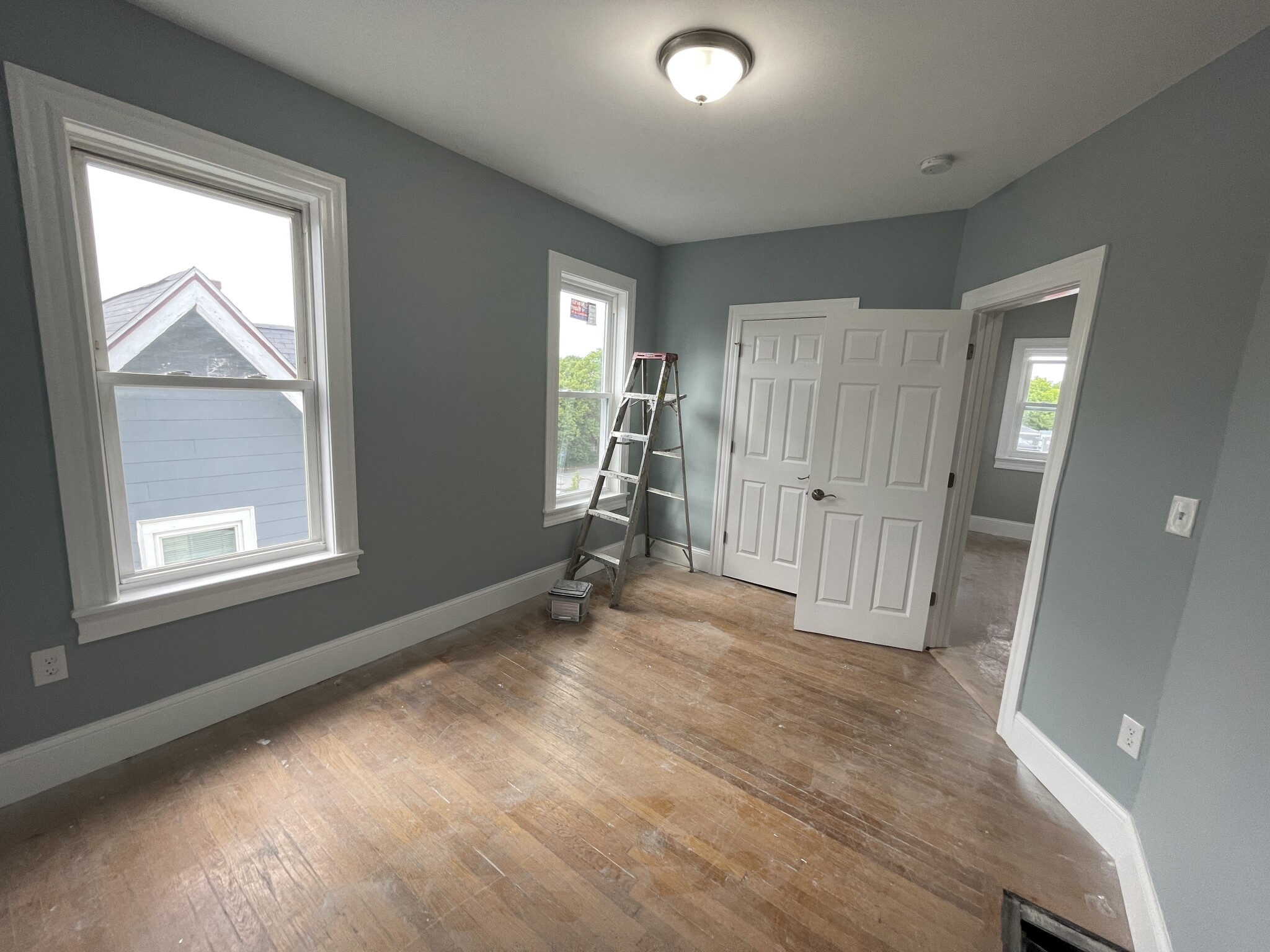 4 bed, 2 bath apartment for rent at 366 Highland Ave Unit 7, Davis Square — photo 9 of 33