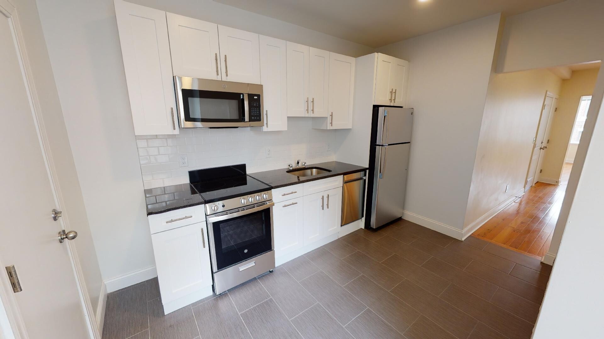 2 bed, 1 bath apartment for rent at 117 Sutherland Rd Unit H, Brighton — photo 13 of 15