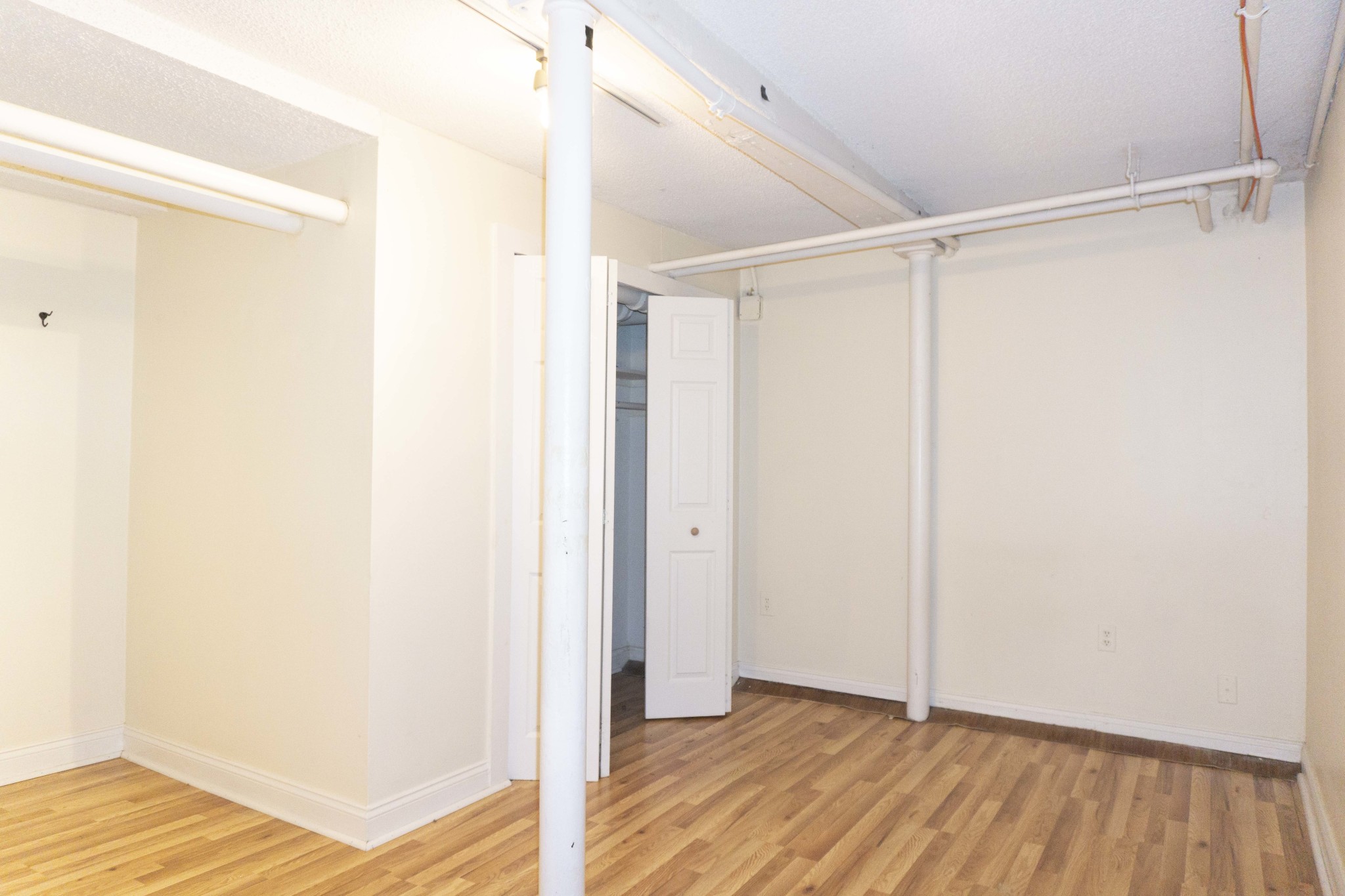 5 bed, 2 bath apartment for rent at 1781 Commonwealth Ave Unit 1, Brighton — photo 7 of 11
