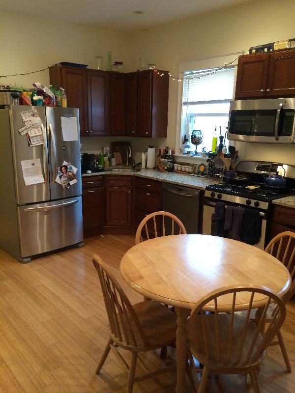 4 bed, 2 bath apartment for rent at 1625 Tremont St Unit 3, Mission Hill — photo 6 of 9