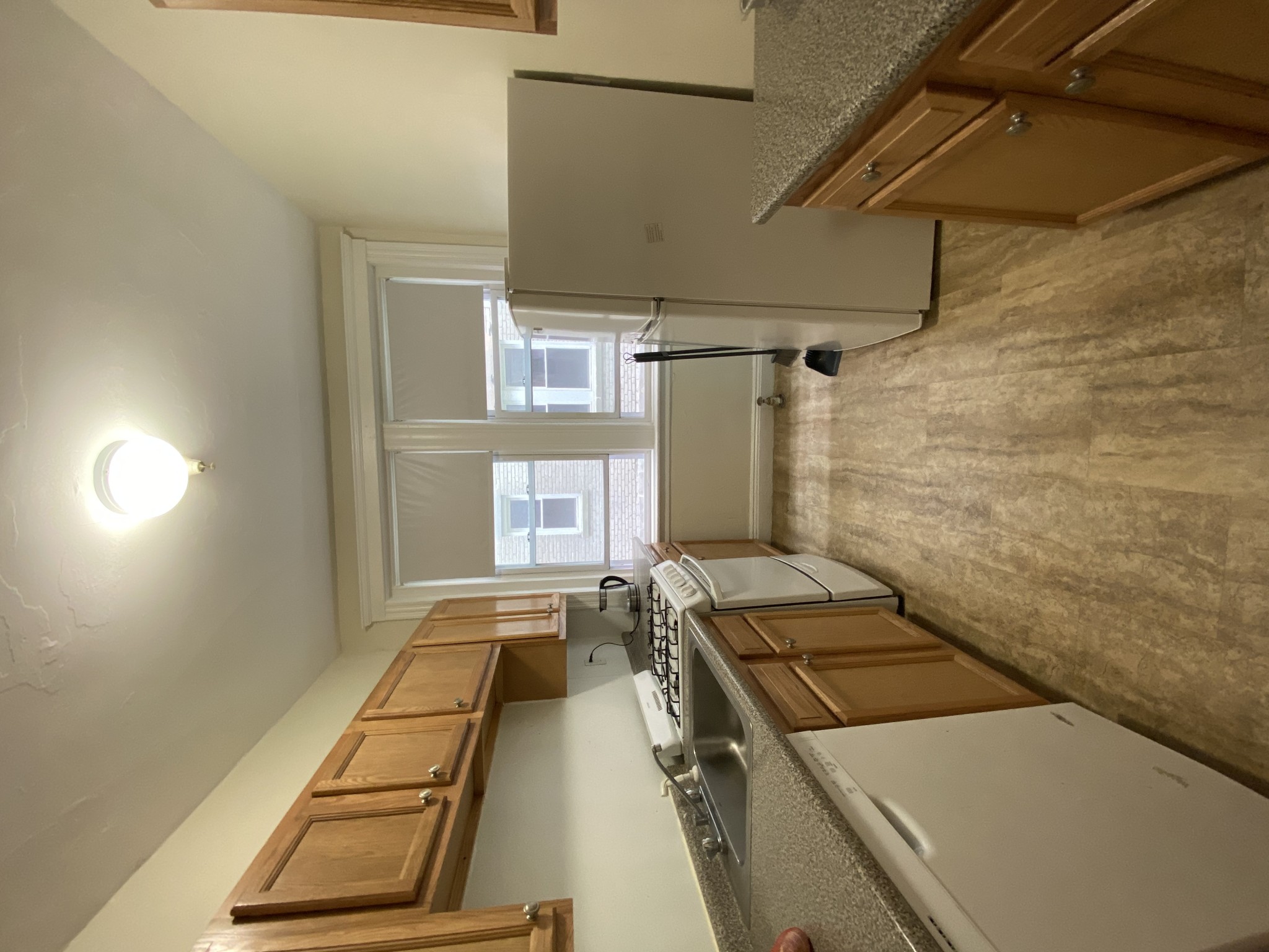 1 split bed, 1 bath apartment for rent at 1688 Commonwealth Ave Unit 8, Brighton — photo 8 of 8