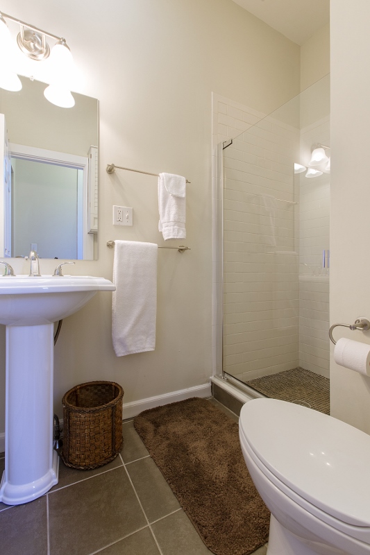 3 bed, 1 bath apartment for rent at 237 Northampton St Unit 1, South End — photo 8 of 11