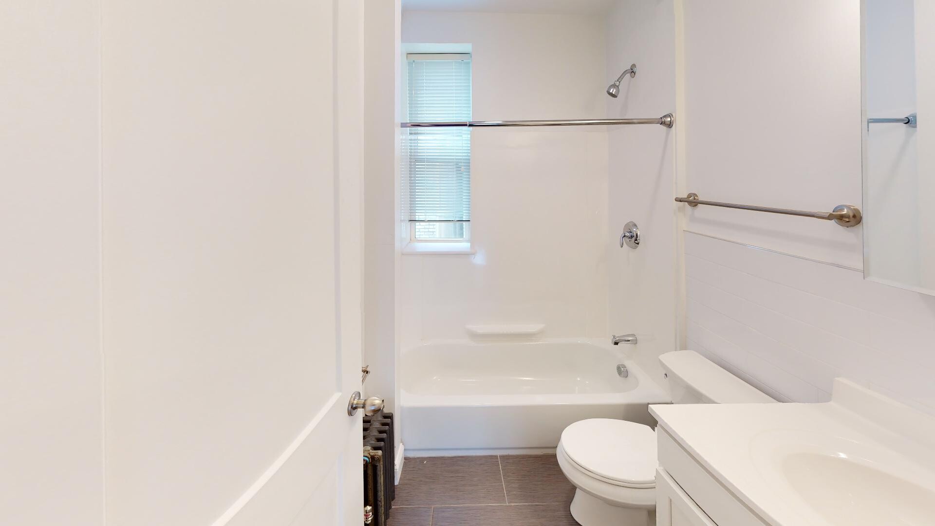 2 bed, 1 bath apartment for rent at 117 Sutherland Rd Unit H, Brighton — photo 14 of 15