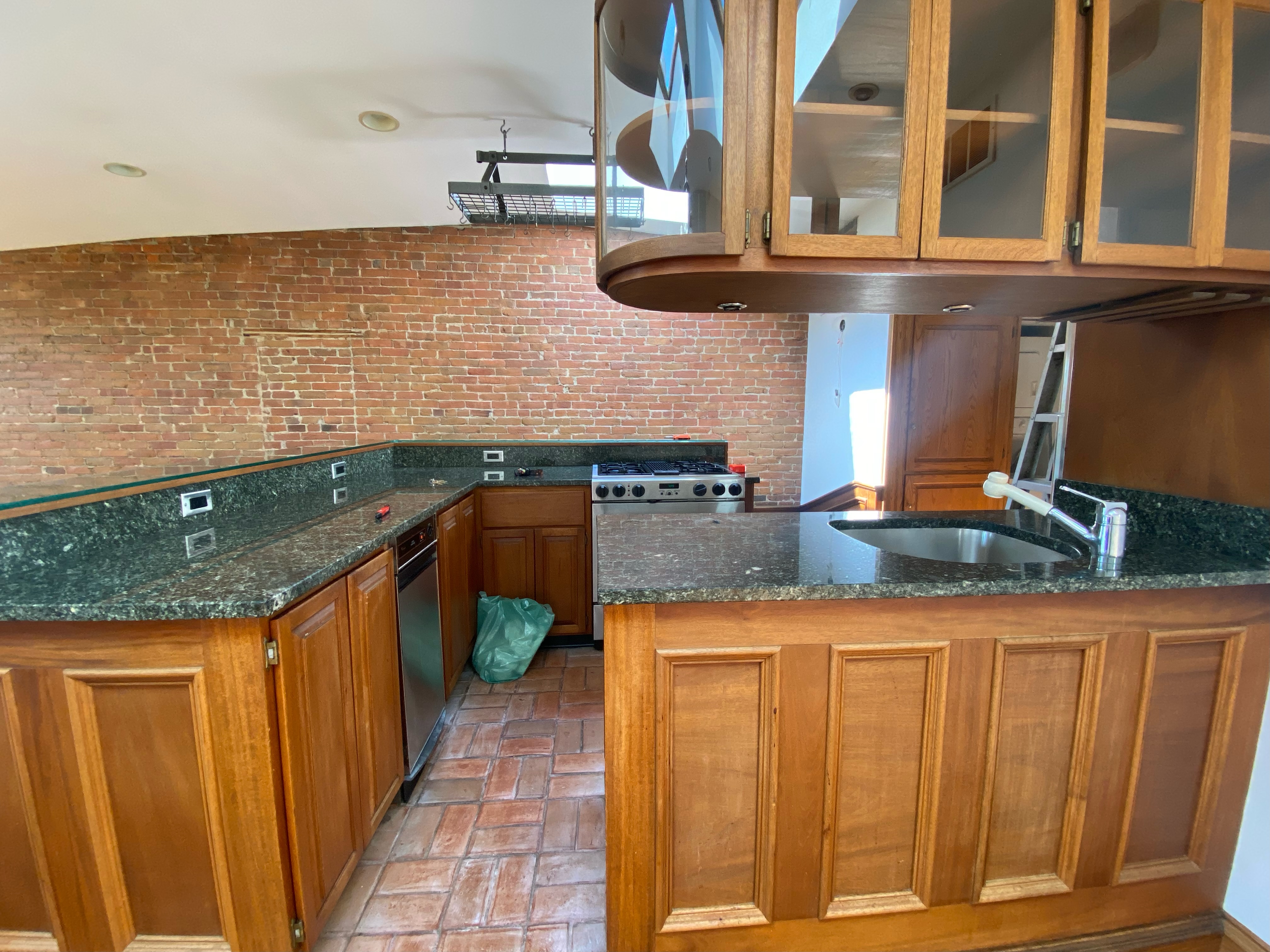 1 bed, 1 bath apartment for rent at 14 Holyoke St Unit 4, South End — photo 2 of 6