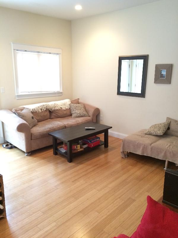 4 bed, 2 bath apartment for rent at 1625 Tremont St Unit 3, Mission Hill — photo 9 of 9