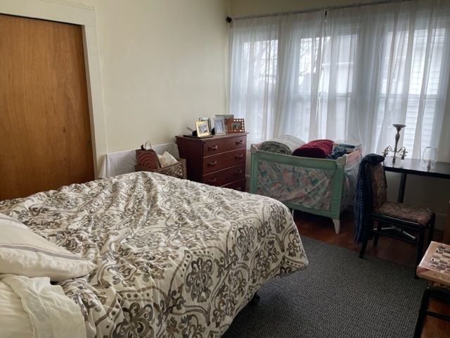 4 bed, 2 bath apartment for rent at 116 Lancaster Ter Unit 2, Washington Square — photo 4 of 6