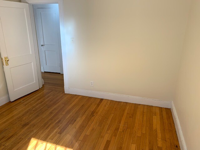 2 bed, 1 bath apartment for rent at 7 Vinal St Unit 2, Brighton — photo 8 of 10