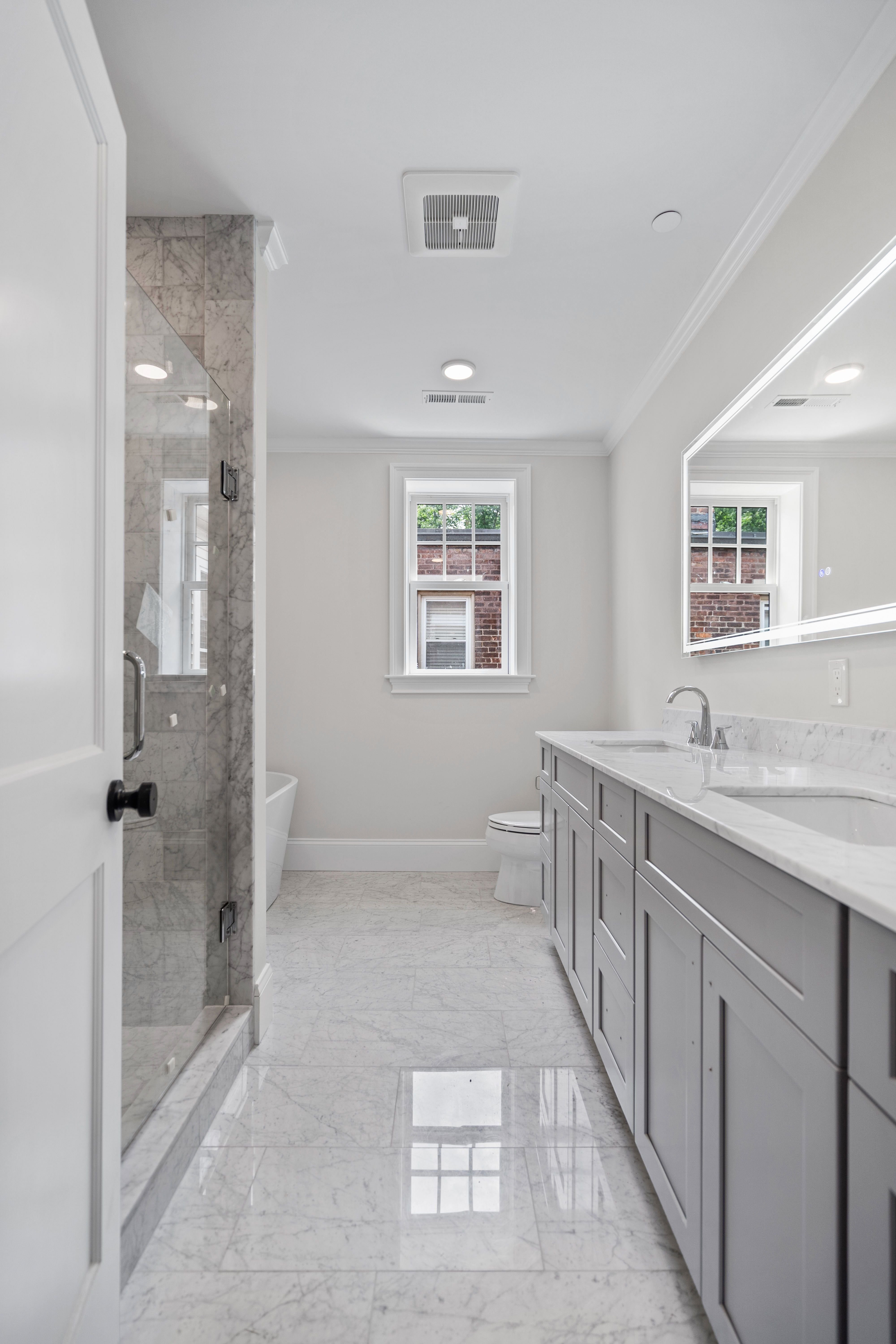 4 bed, 3.5 bath apartment for rent at 120 Longwood Ave Unit 4, Longwood — photo 8 of 11