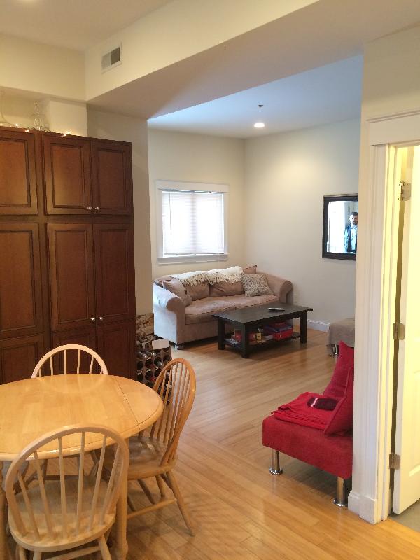 4 bed, 2 bath apartment for rent at 1625 Tremont St Unit 3, Mission Hill — photo 8 of 9