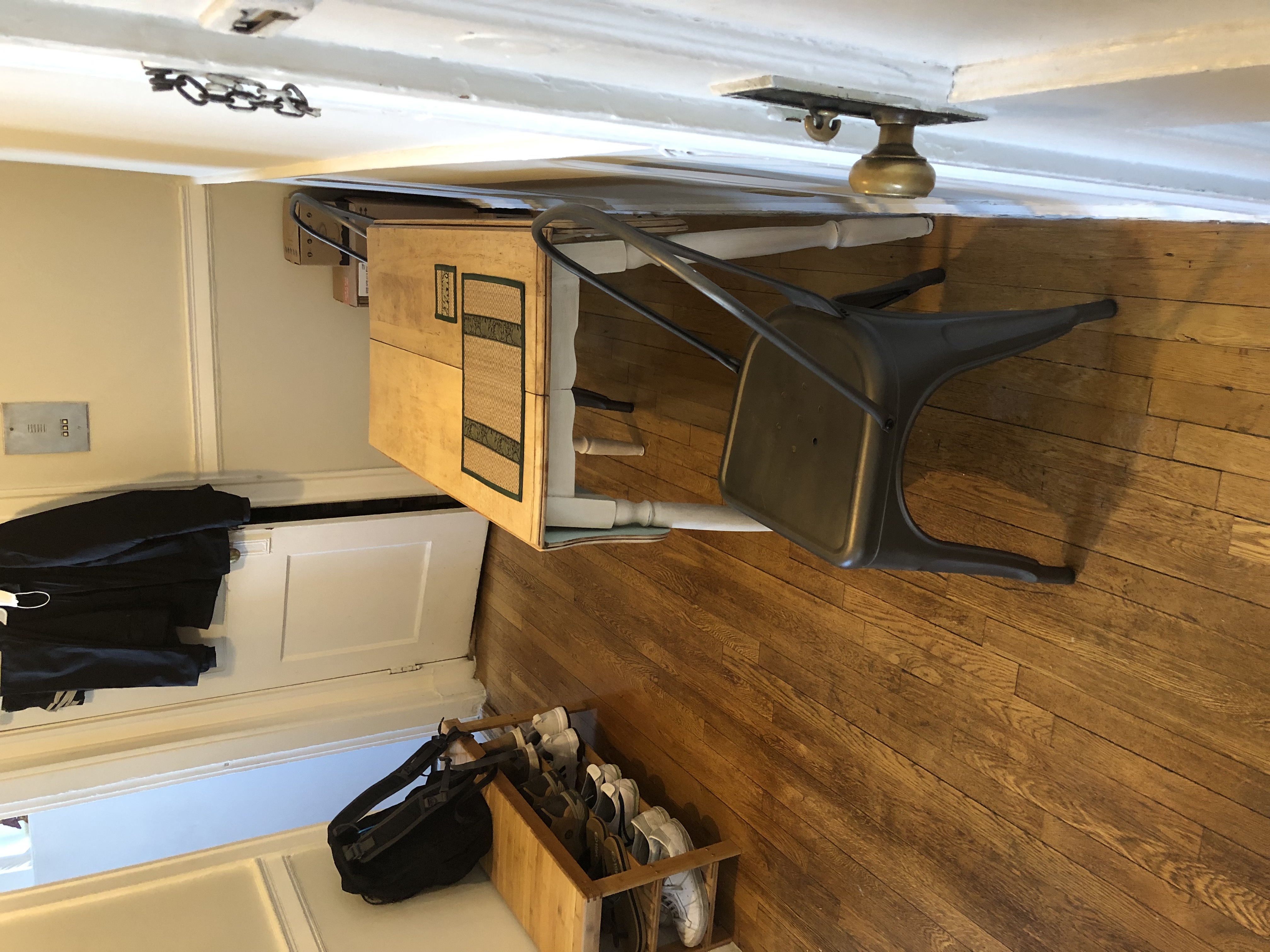 Studio bed, 1 bath apartment for rent at 1176 Commonwealth Ave Unit 22, Allston — photo 1 of 10
