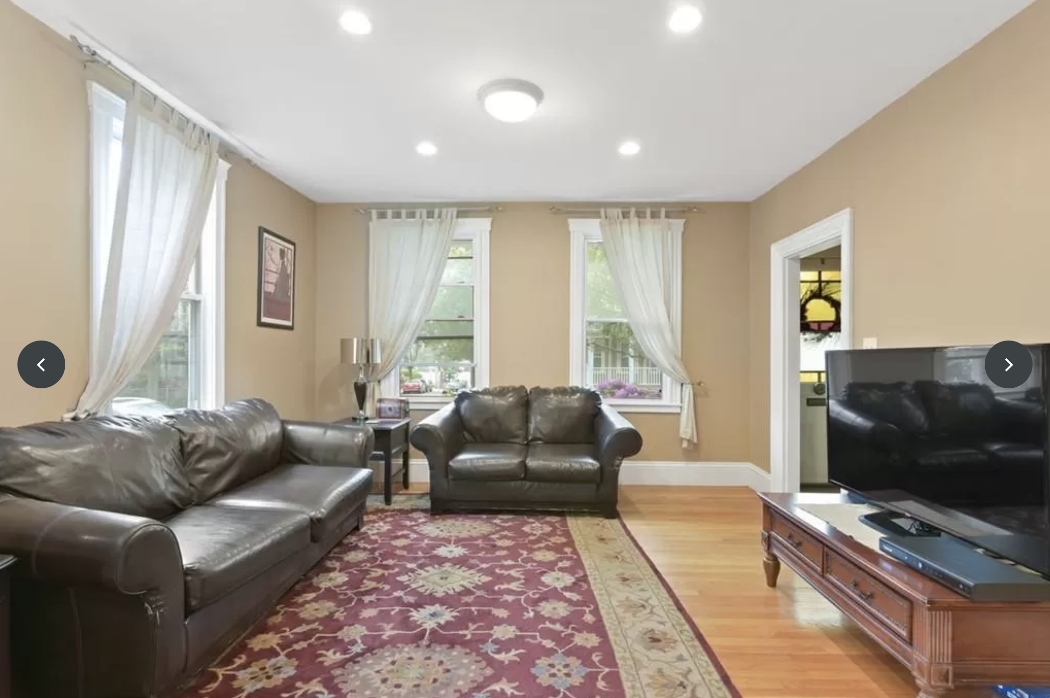 2.5 bed, 1 bath apartment for rent at 19 Fairmount Ave Unit 19, Teele Square — photo 4 of 12