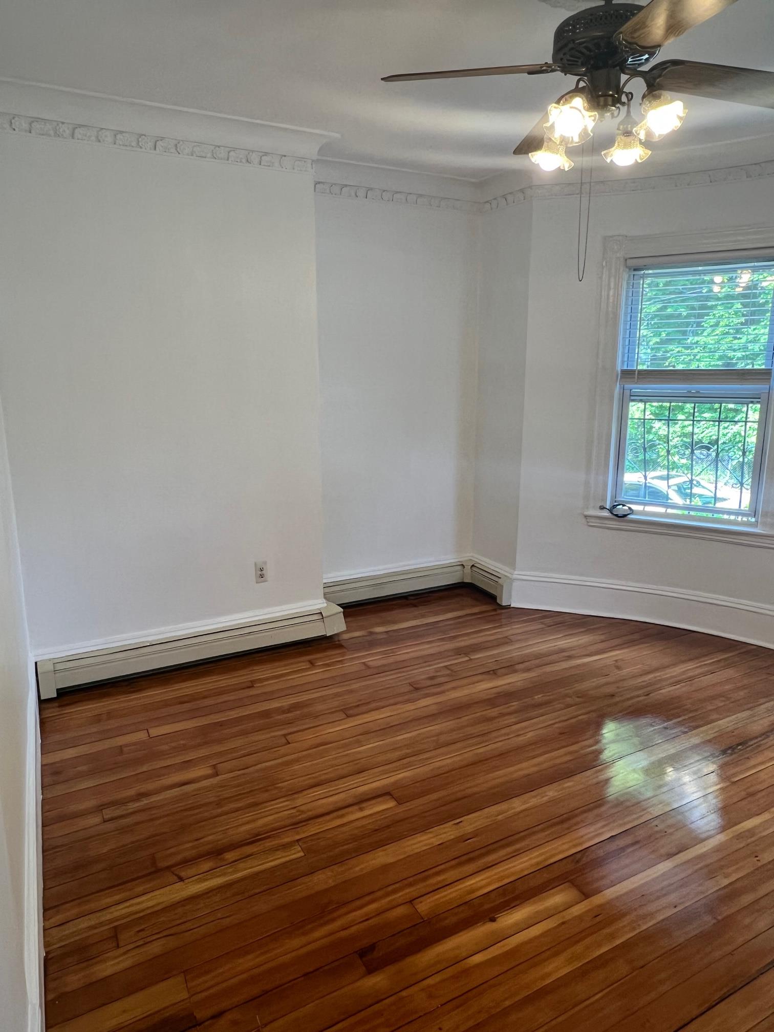 3 bed, 1 bath apartment for rent at 11 Chilcott Pl Unit 1, Jamaica Plain — photo 20 of 21
